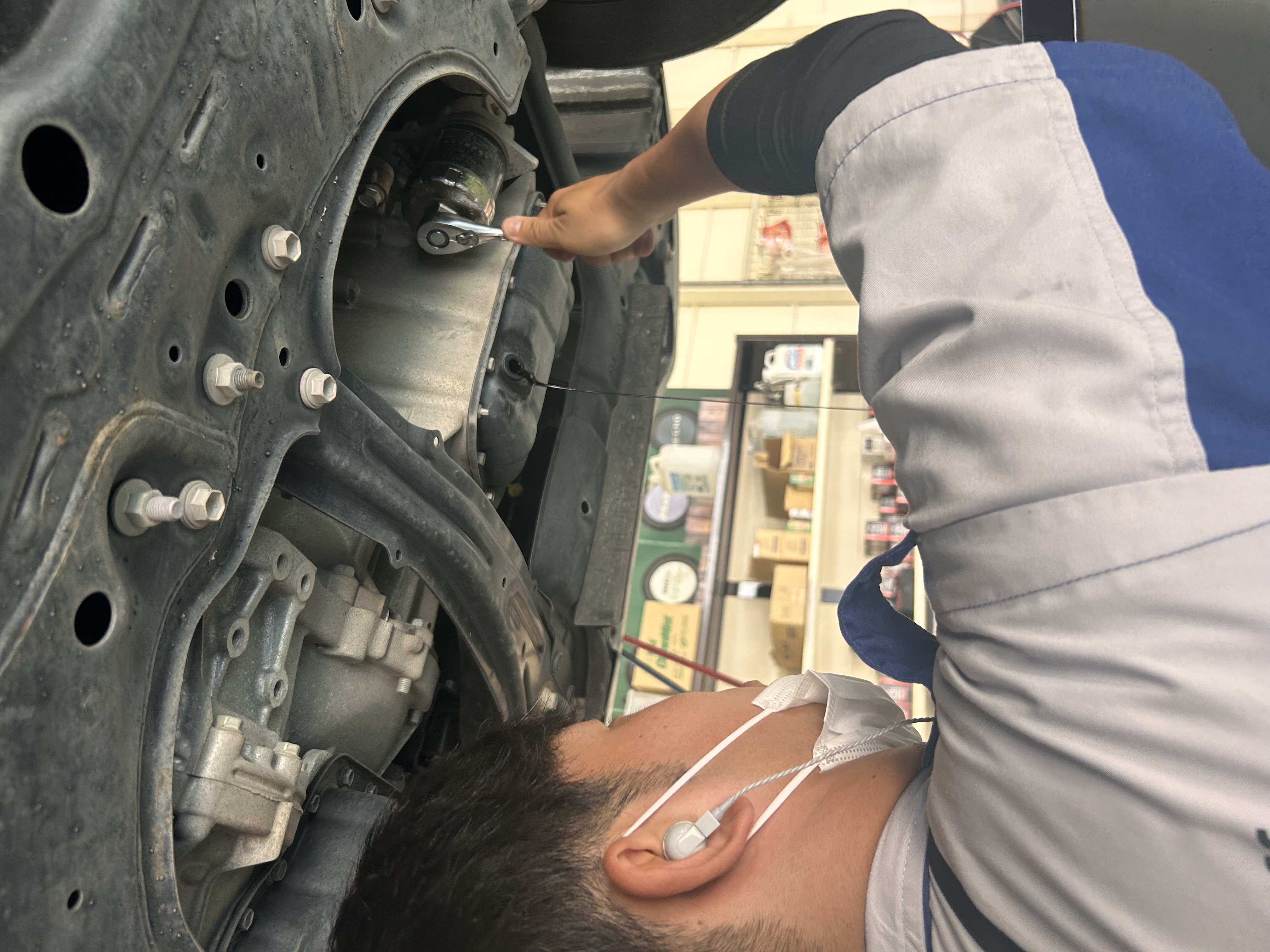 春のオイル交換は半額キャンペーン中！清水インター東TSで愛車ケア🌸