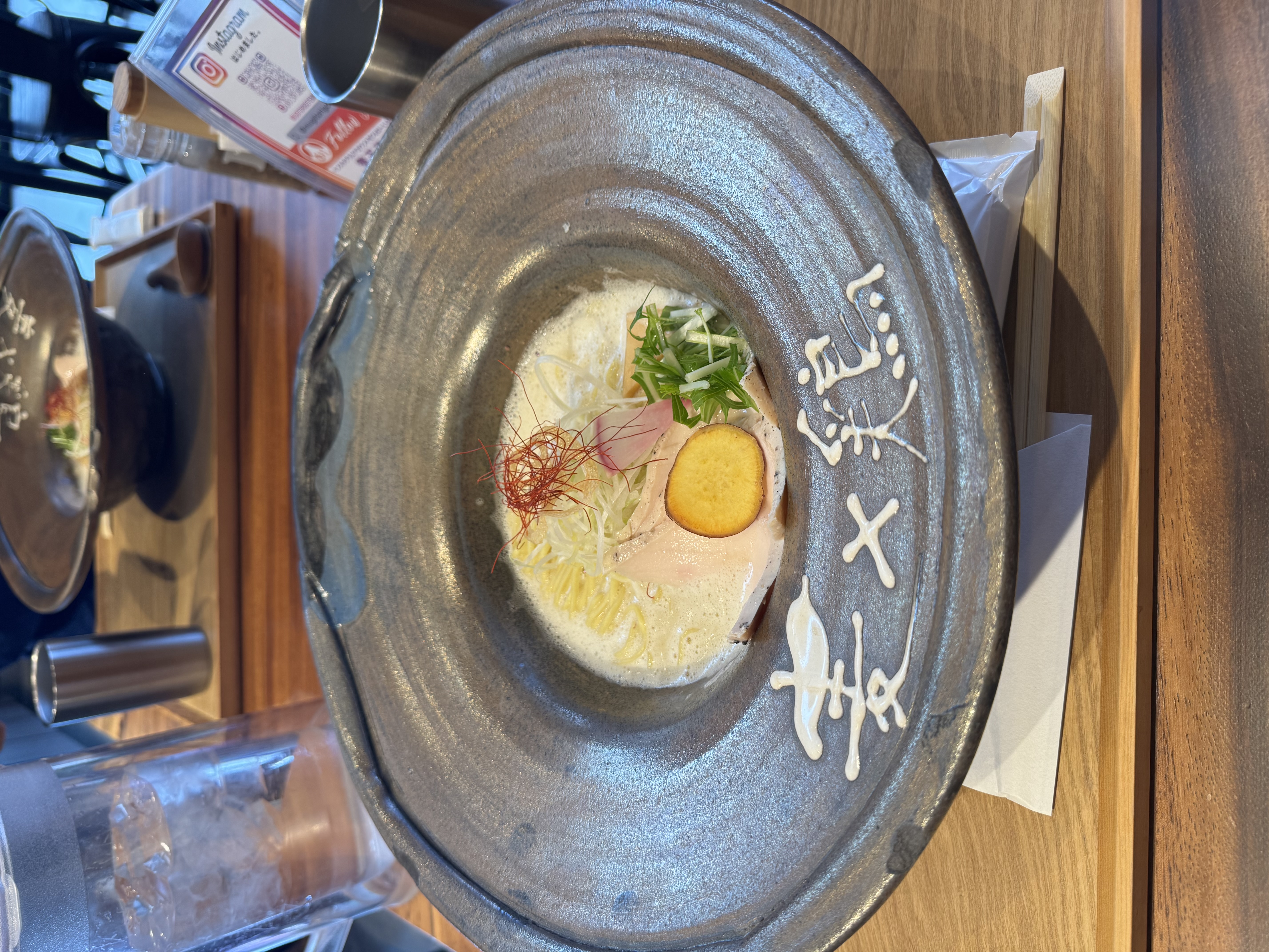 セルフ梅名SSで春のカーケアと元気が出るラーメン情報🍜