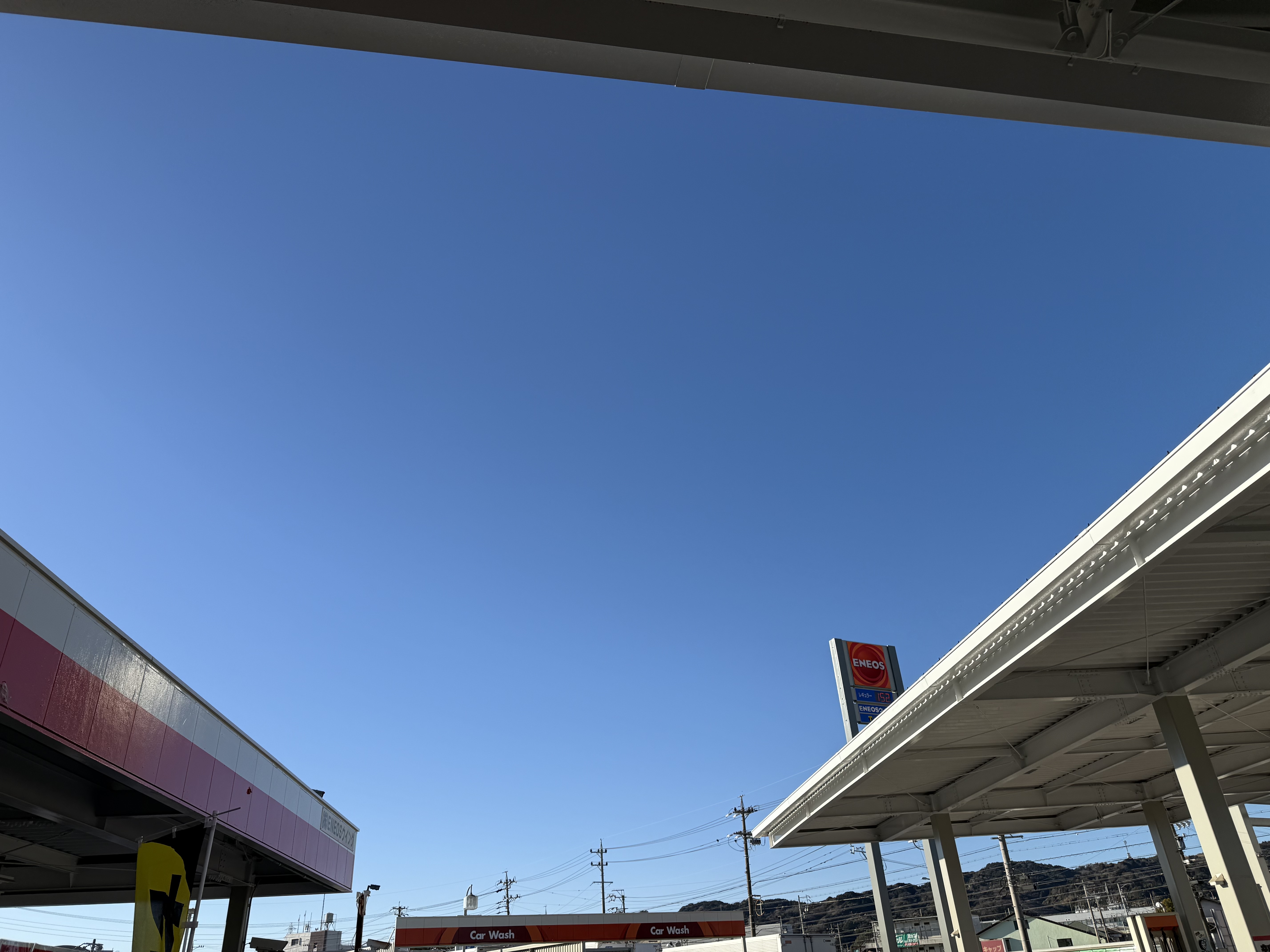 冬の寒さに負けない愛車メンテナンスのポイント⛽️安心安全ドライブへ