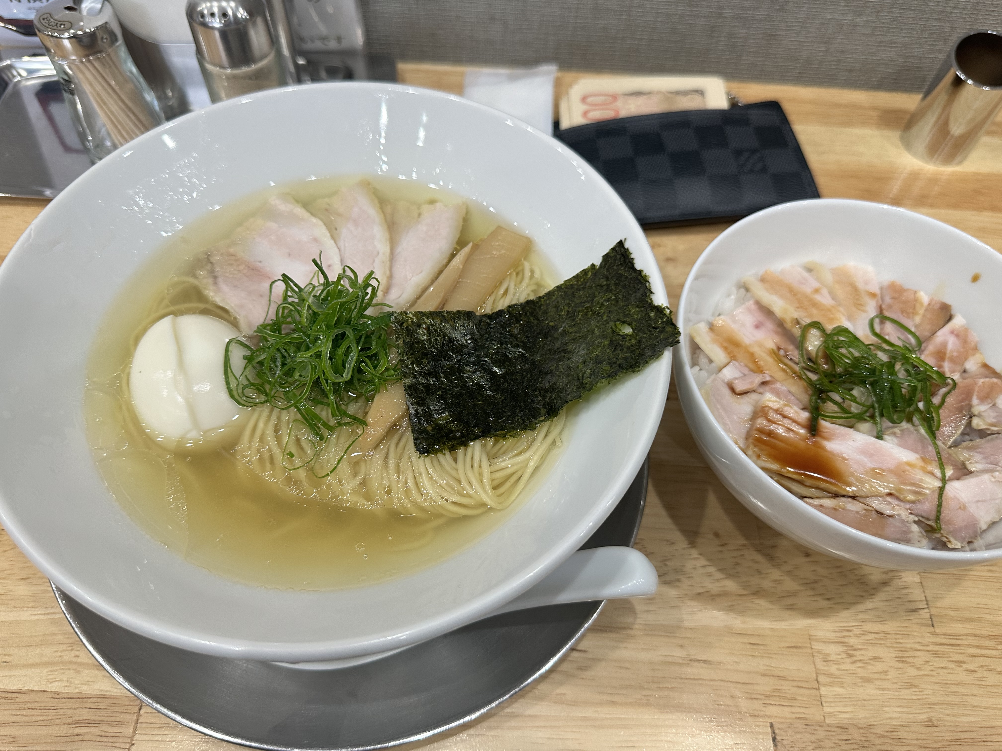 冬の車トラブル対策はセルフ高橋SSで安心点検を✨