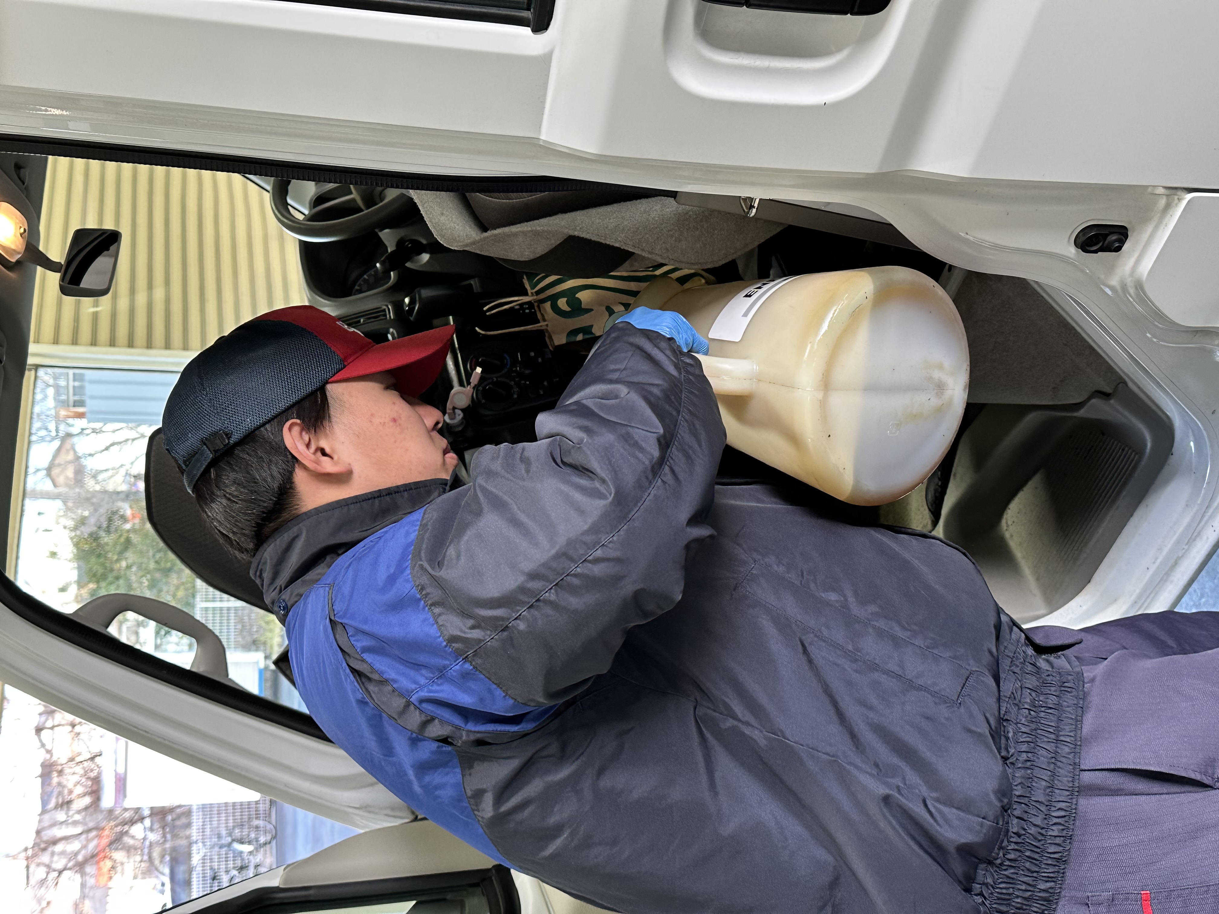 冬の空気圧チェックで安全運転をサポート無料点検実施中🚗