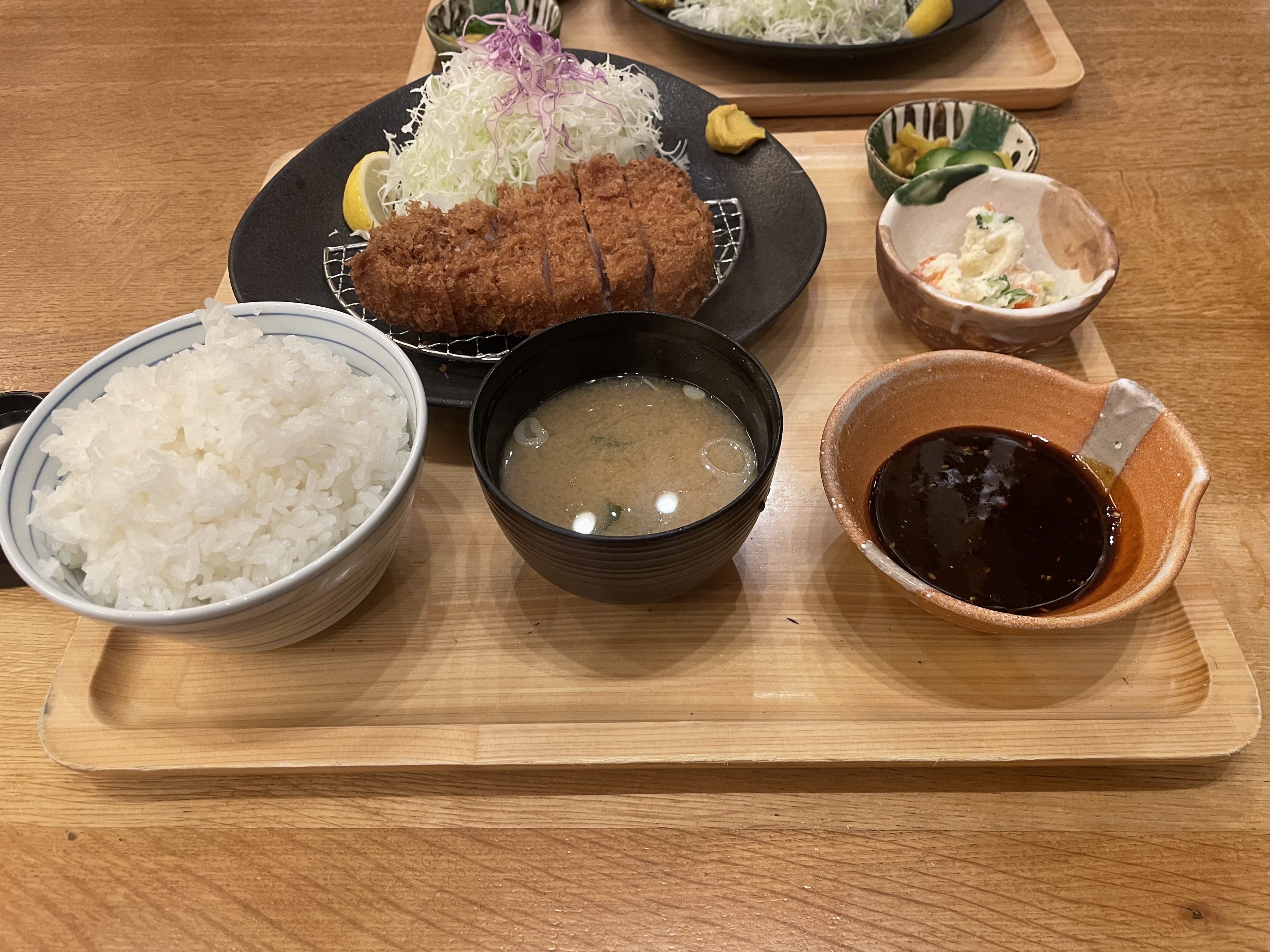 秋の味覚と愛車ケアを楽しむセルフ高橋SSの秋キャンペーン🍁