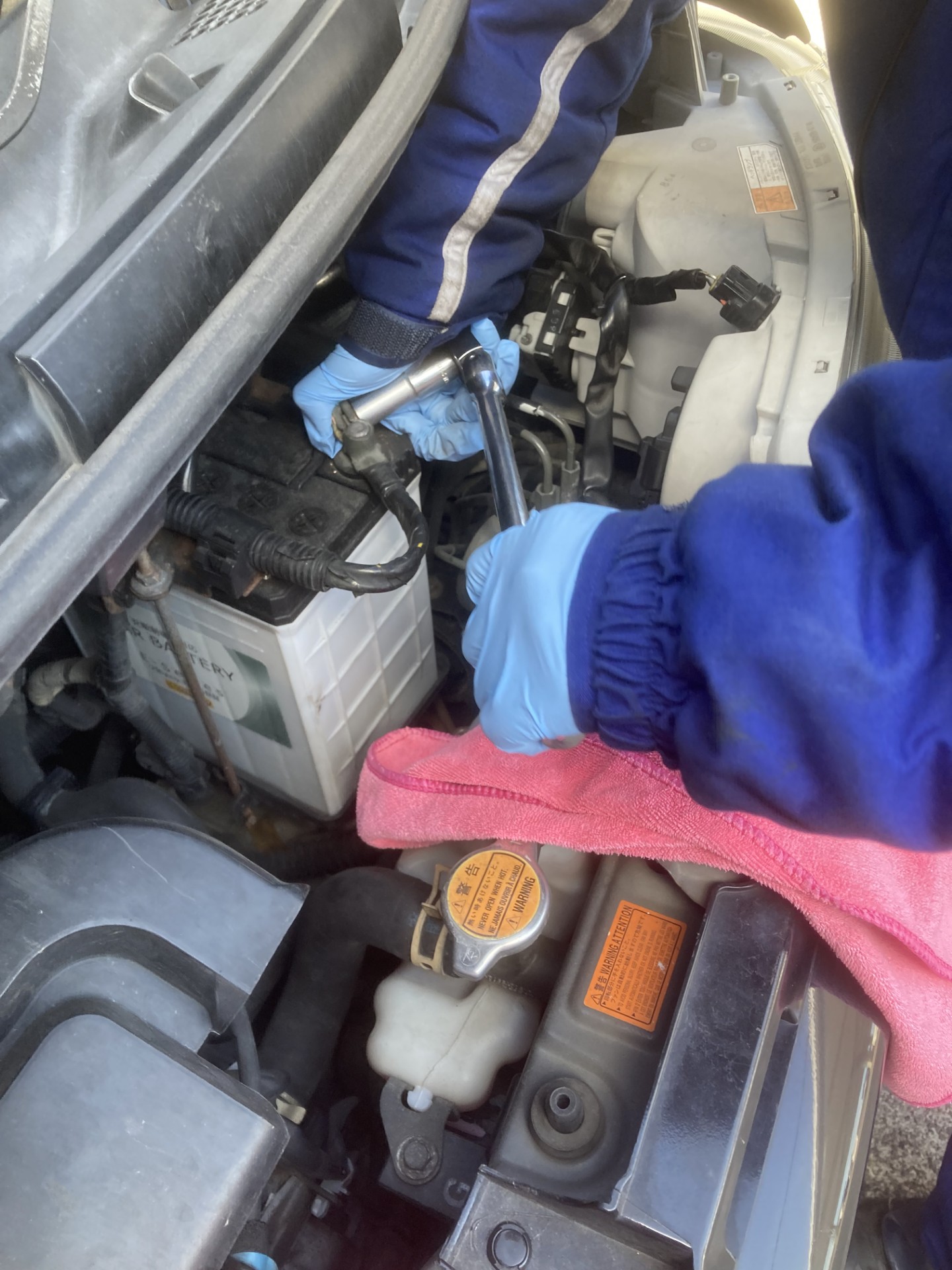 冬のバッテリー交換と点検で安心ドライブをサポート🚗