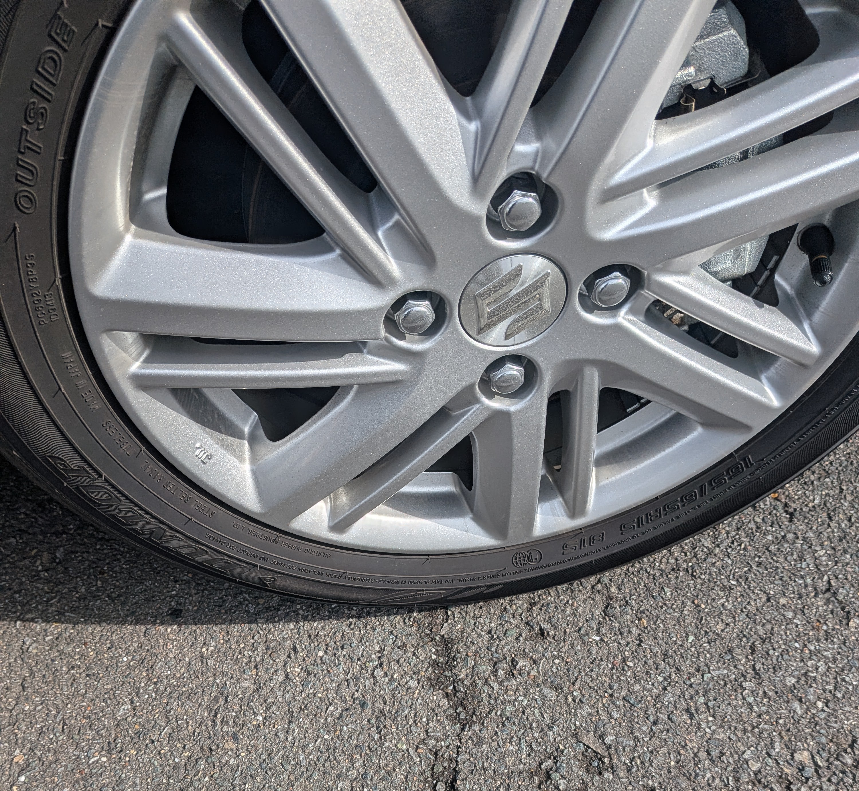 雨の日も安心セルフ菊川SSのコーティング＆タイヤ点検🌧️快適カーケア