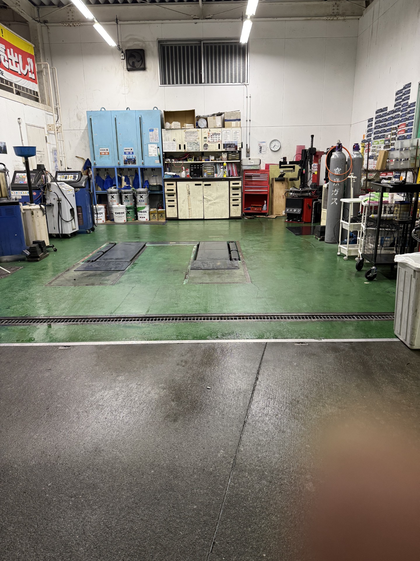 雨の日も安心セルフ藤枝大手SSで春のタイヤ点検とメンテナンス☔