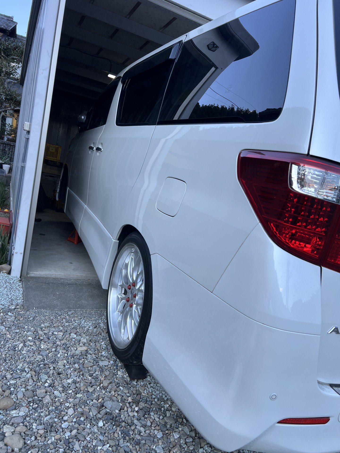 冬のタイヤ点検とお得な30％オフキャンペーン情報🚗安全ドライブの秘訣