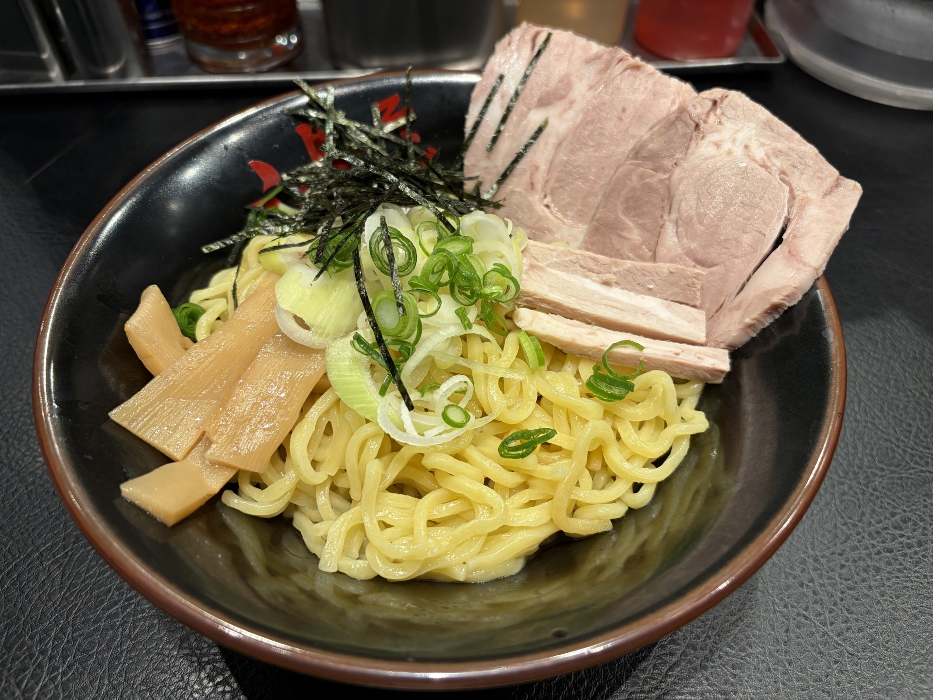 春のドライブ前にチェックしたい車メンテとお得タイヤ情報🛞