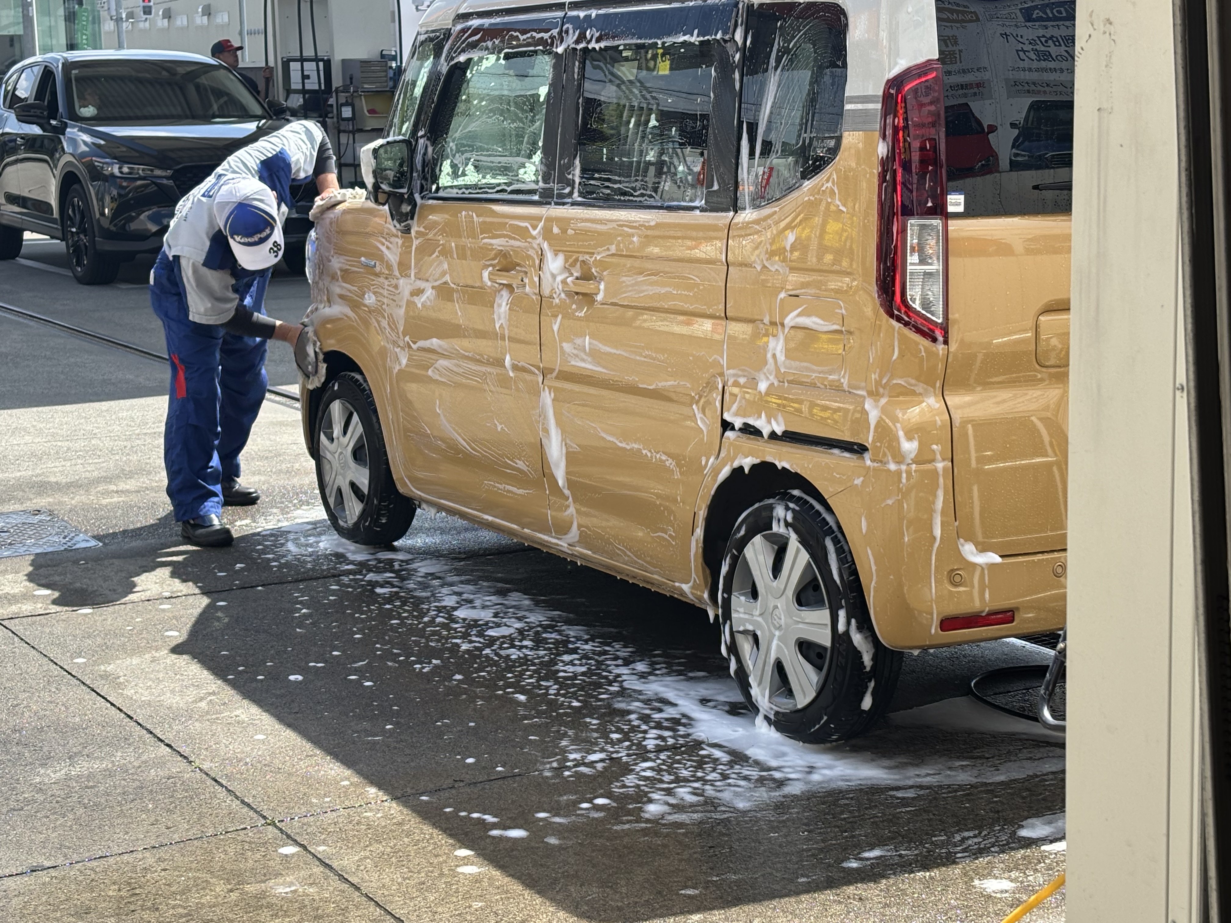 袋井インターTS春の手洗い洗車とタイヤ交換で愛車メンテナンス🌸