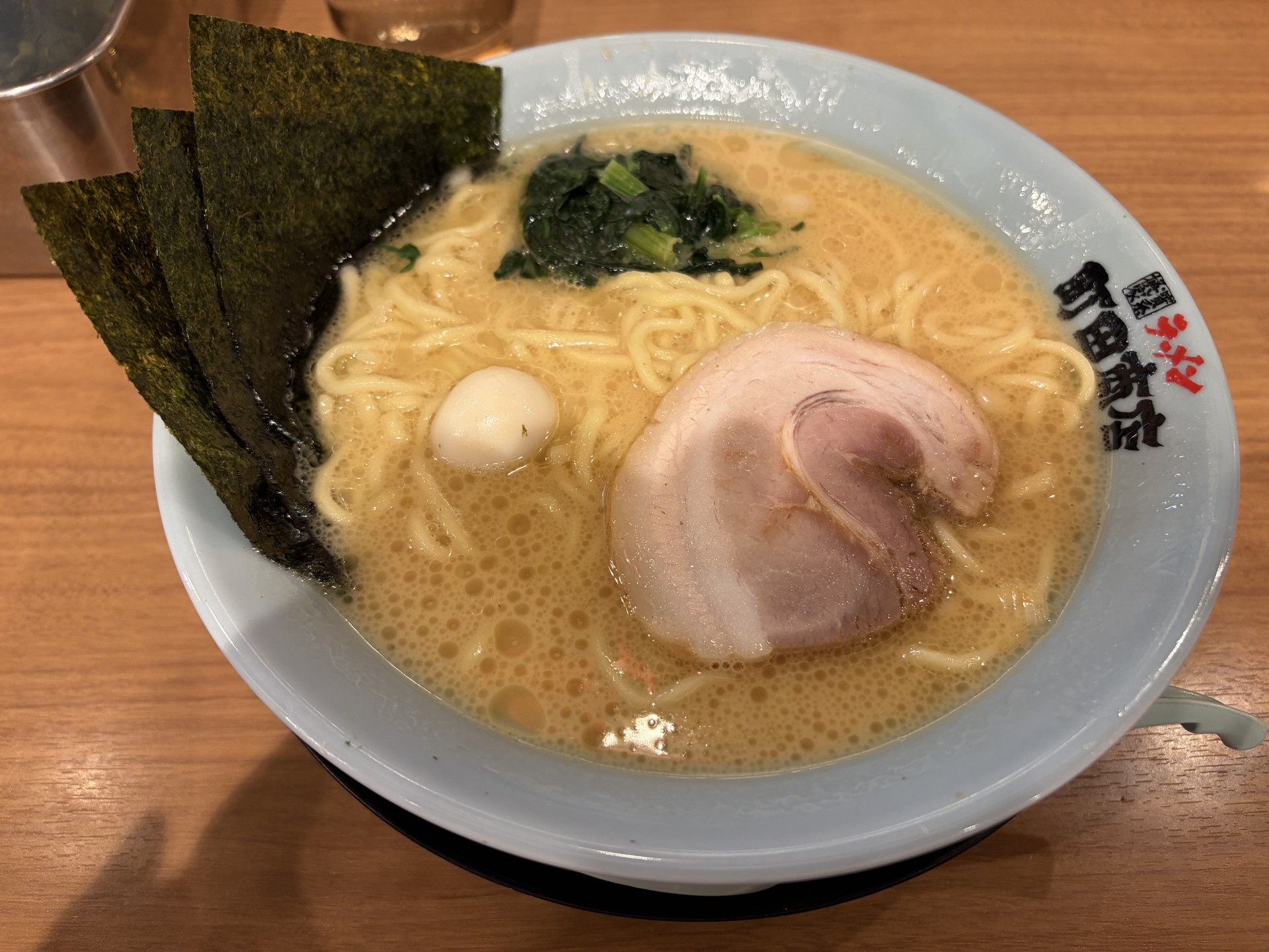 冬の準備はお早めに 車も体も安心のスタッドレス交換情報🚗❄️