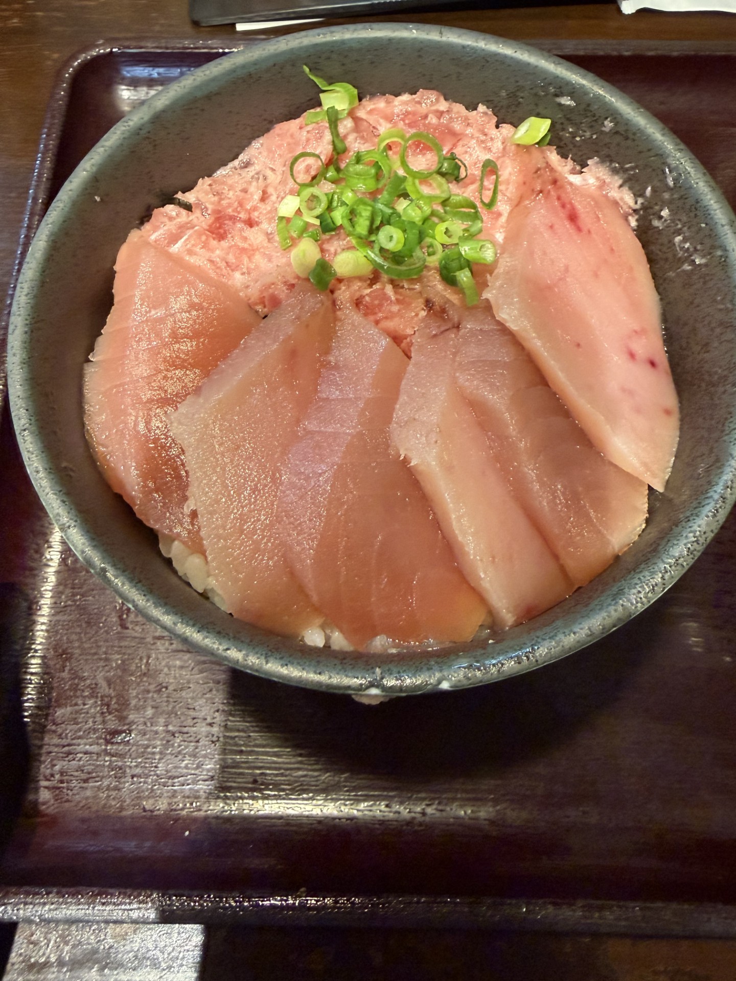 春のドライブ前にチェックしたい車のメンテナンスポイント🚗セルフ長泉なめりSSで快適カーライフ