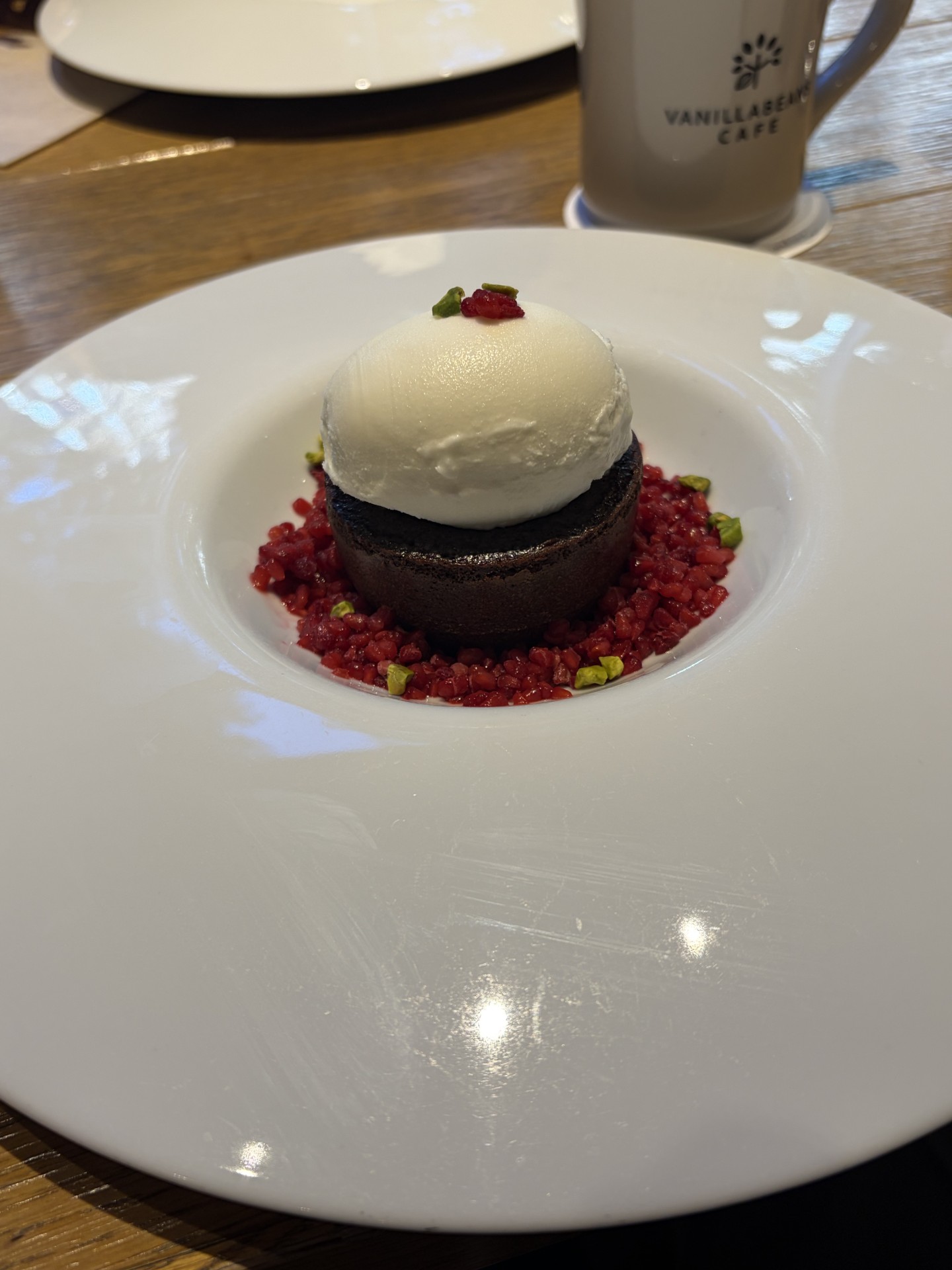 冬のドライブ前にチェックしたいタイヤとバッテリーのポイント🚗✨