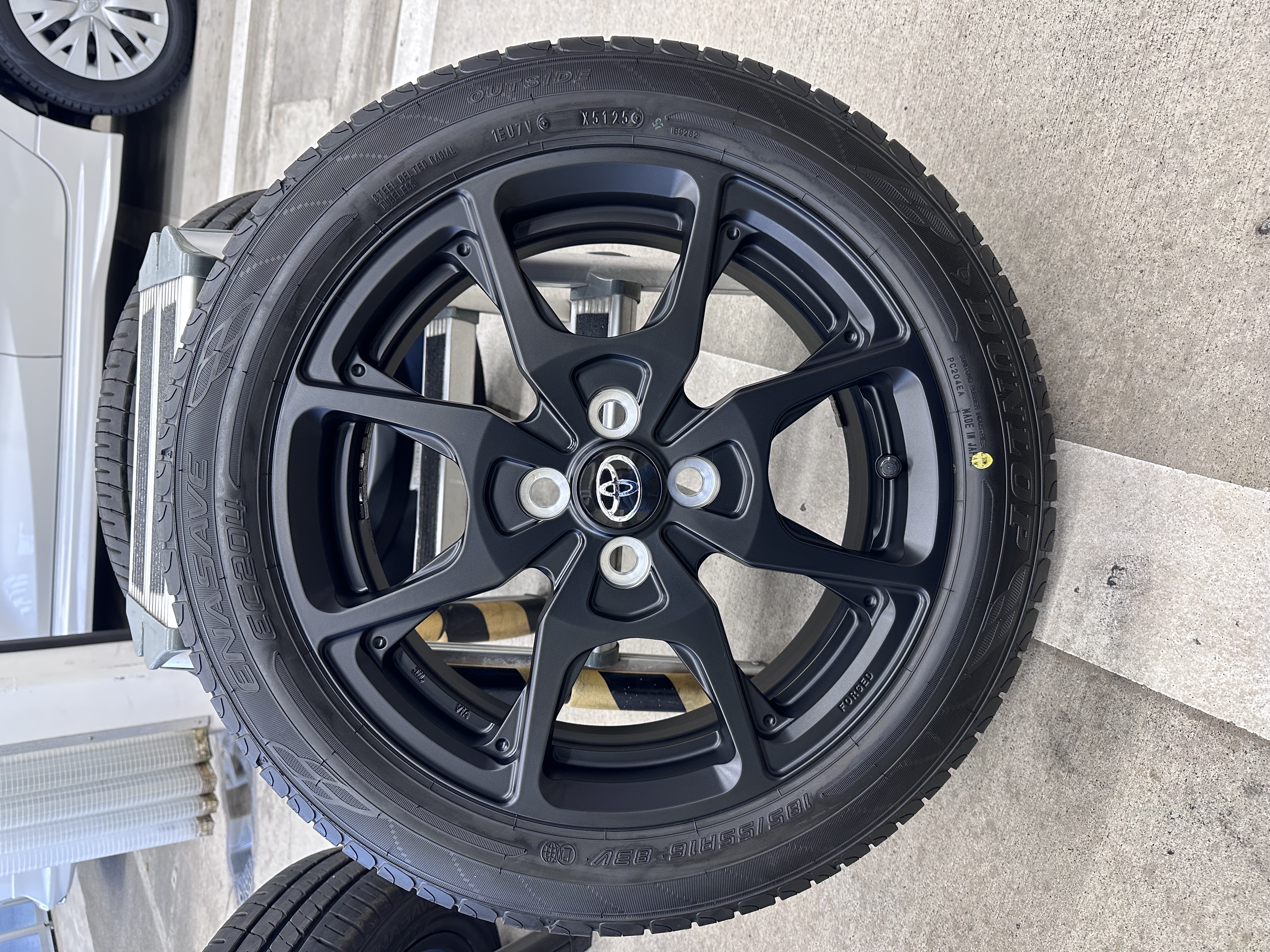 冬の泥汚れ対策にマッドホイールキーパーで愛車ピカピカに✨