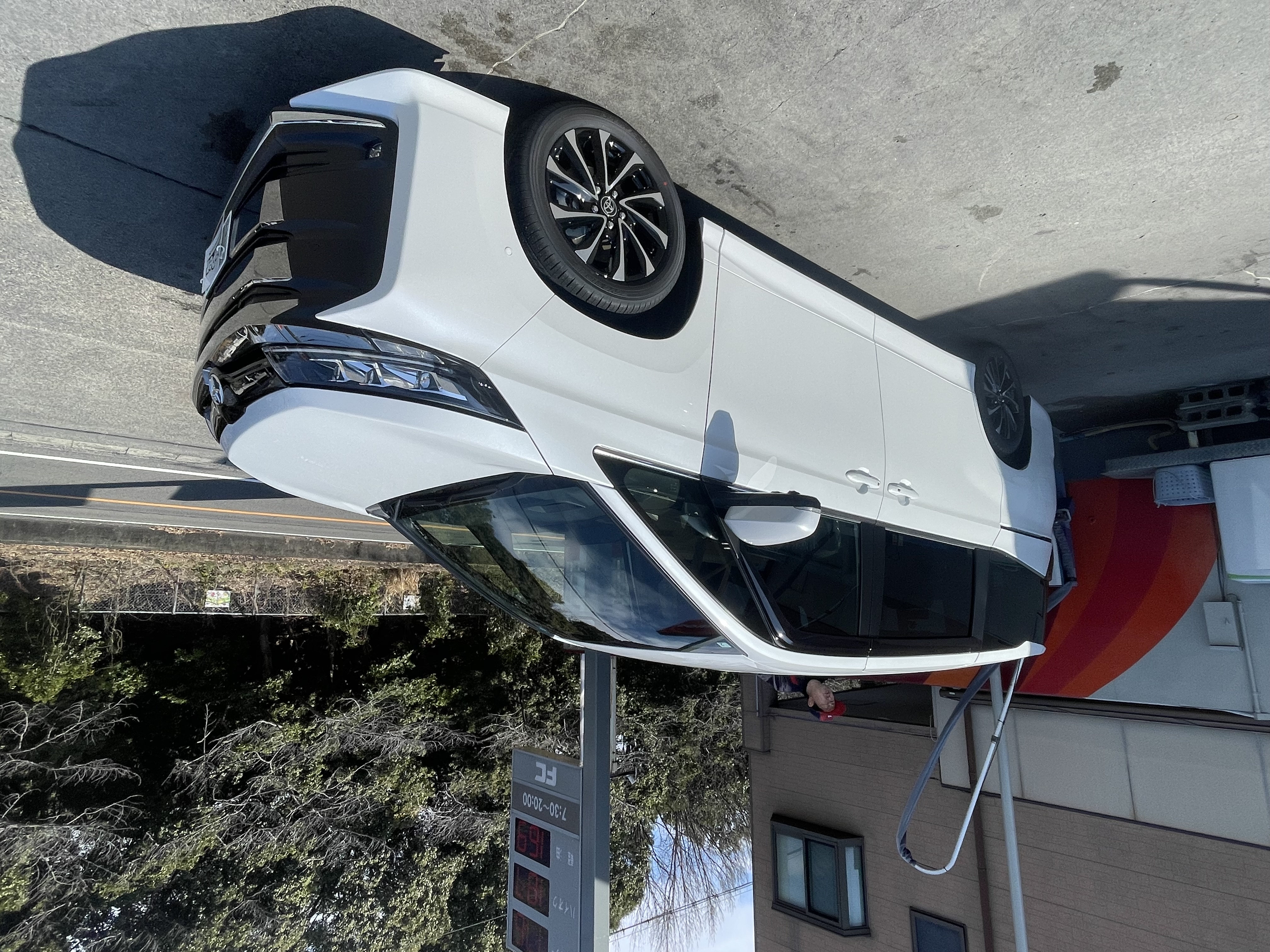 春の遠出におすすめ新車ノアのエコダイヤ施工とタイヤ20％OFF情報🎉