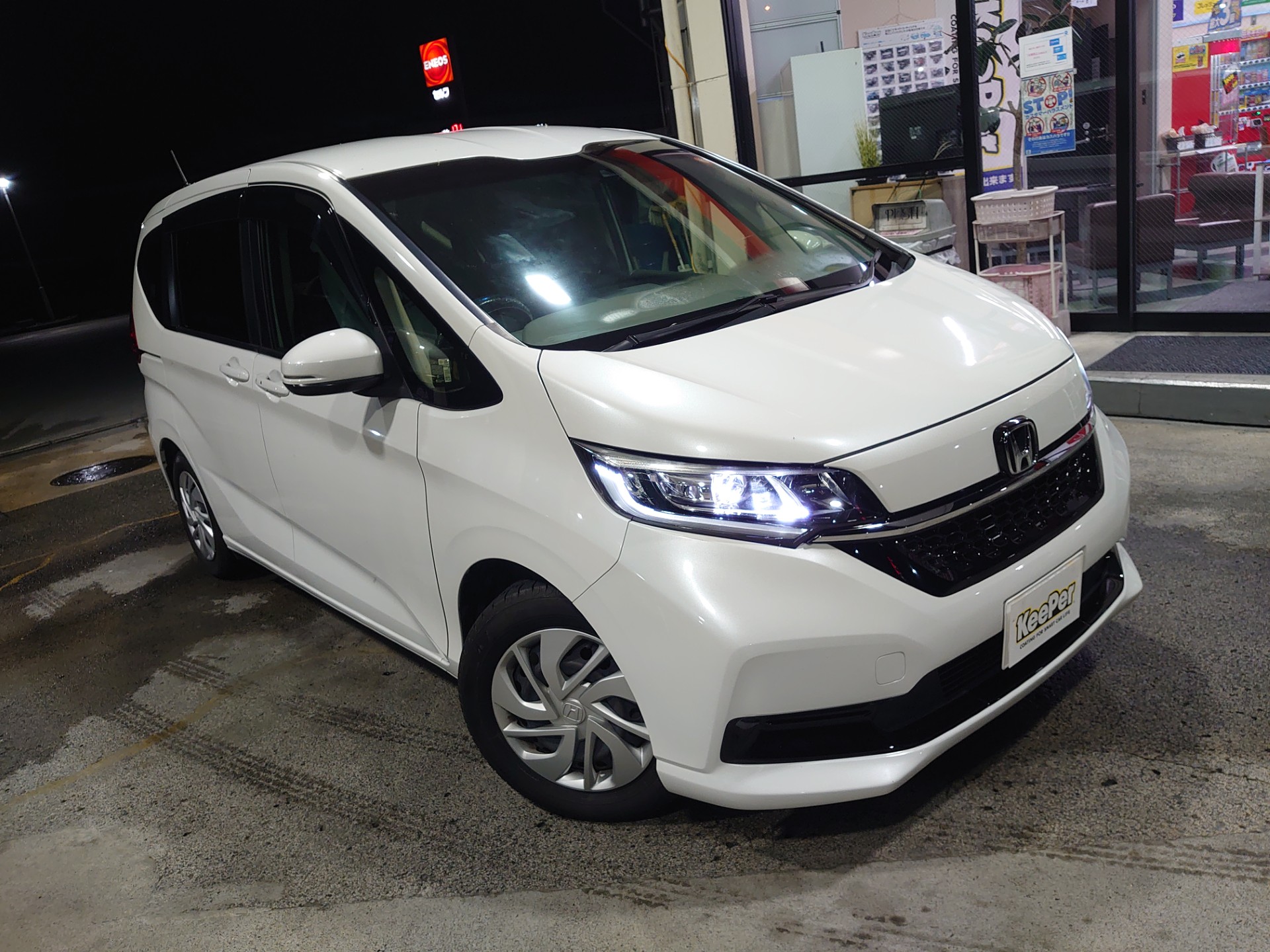 【　カーコーティング施工事例　】ホンダ/フリード