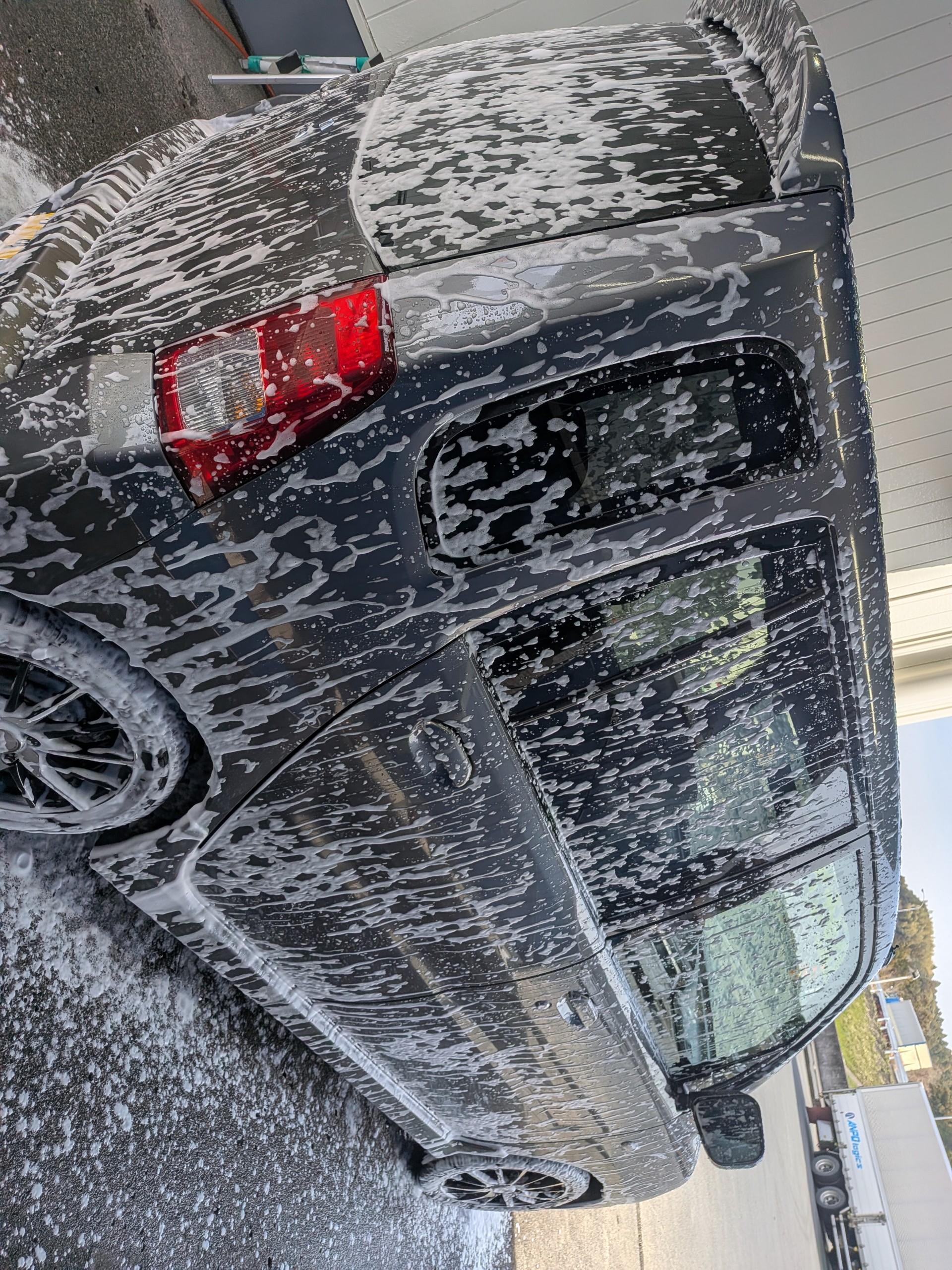 春の花粉対策におすすめ手洗い洗車で愛車ピカピカに🚗