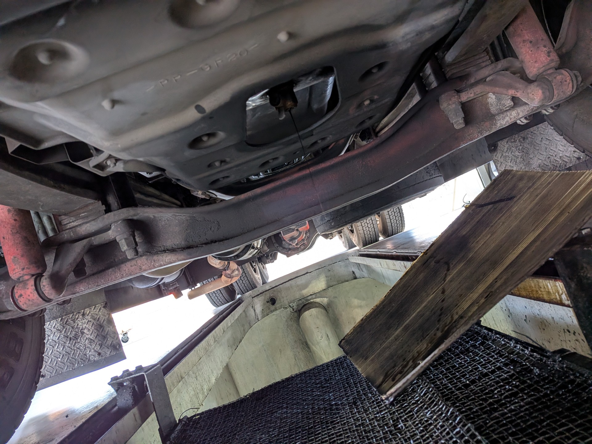 オイル・タイヤキャンペーン情報と安心！楽天車検のご案内❄️