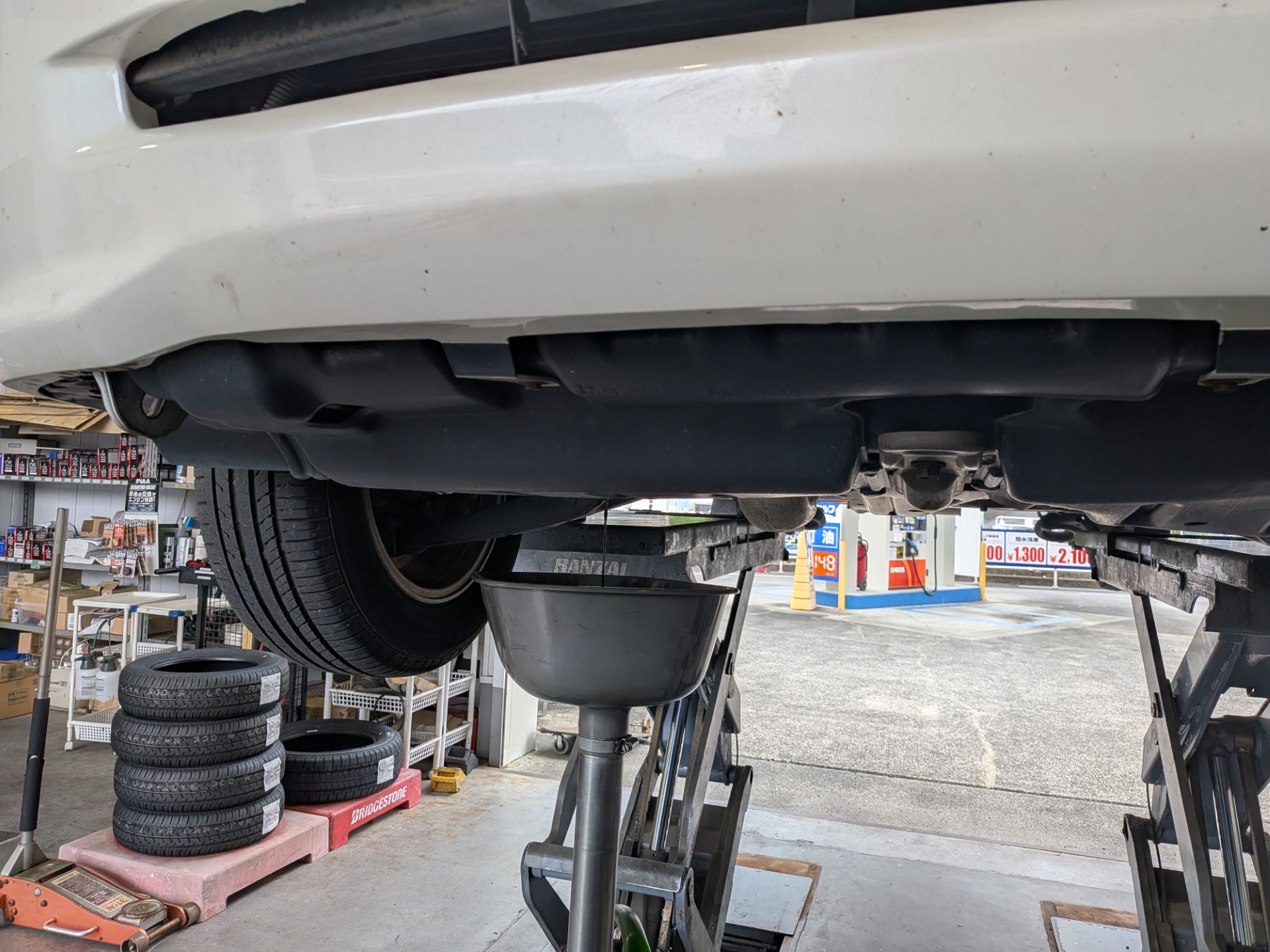 トヨタノアエンジンオイル交換　掛川市八坂ENEOSウイングルート１掛川TS🚗