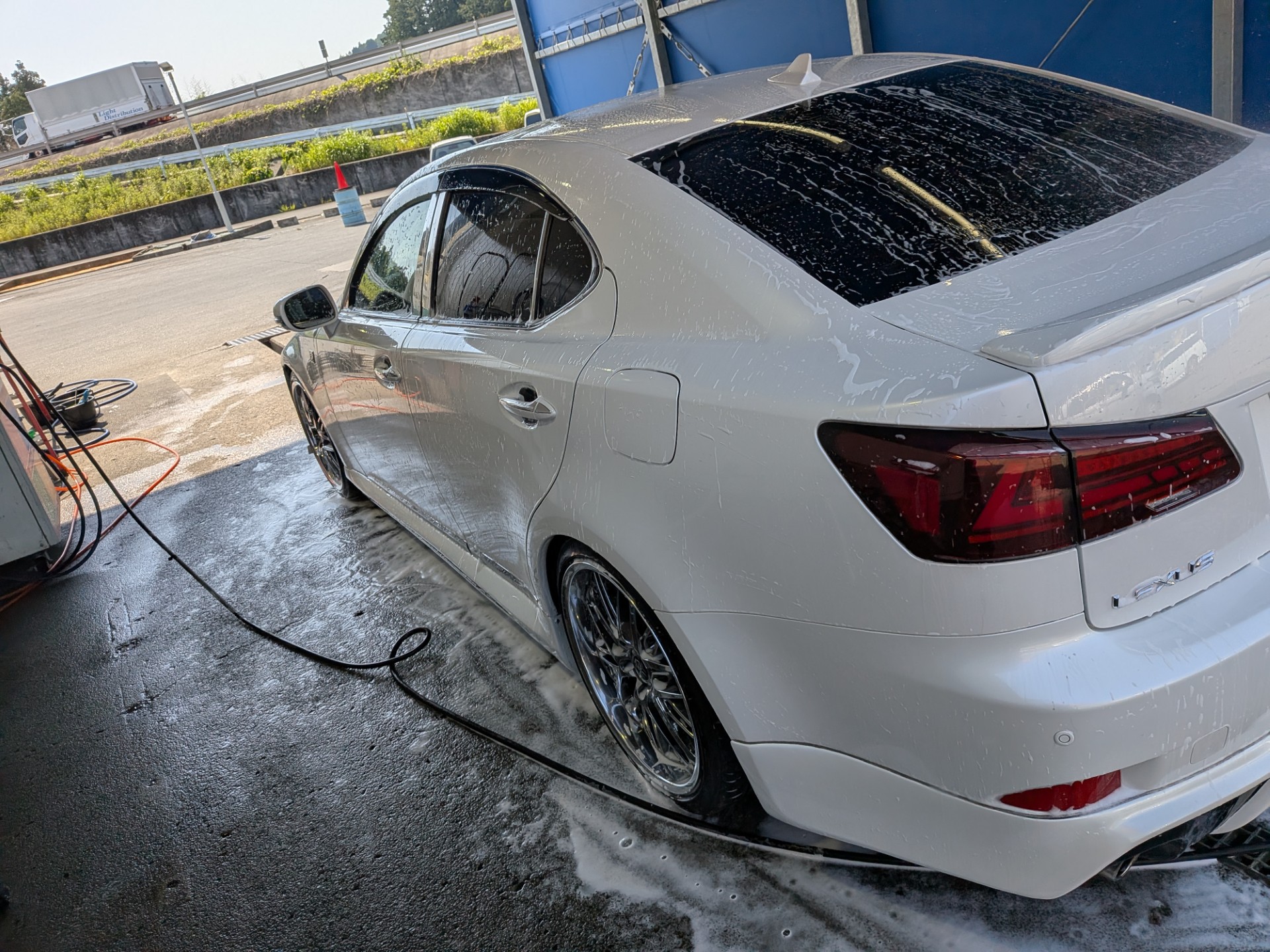 LEXUS IS250手洗い洗車　掛川市八坂ENEOSウイングルート１掛川TS🚗