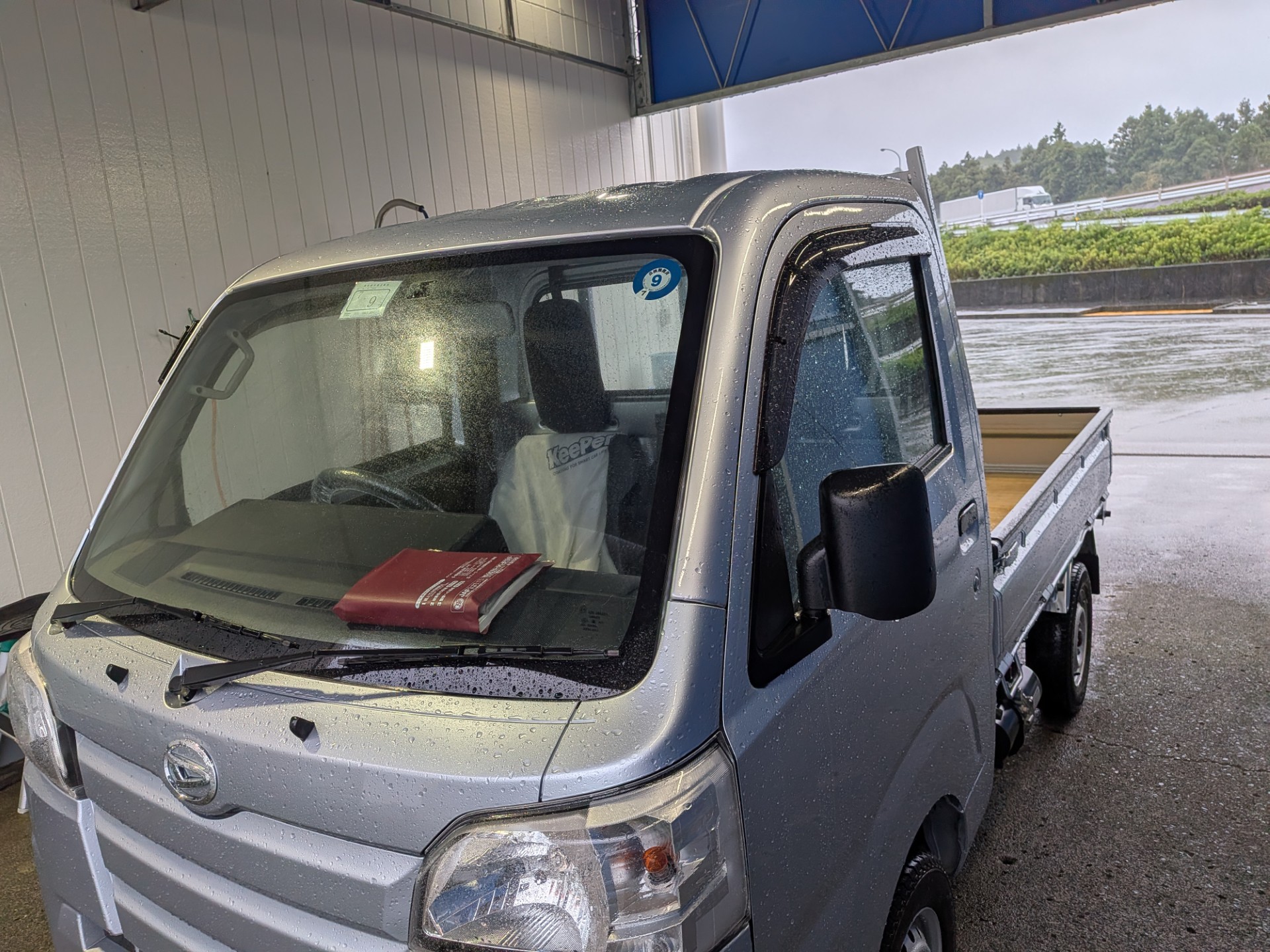 ルート１掛川TSで車検を担当させていただいたダイハツハイゼット