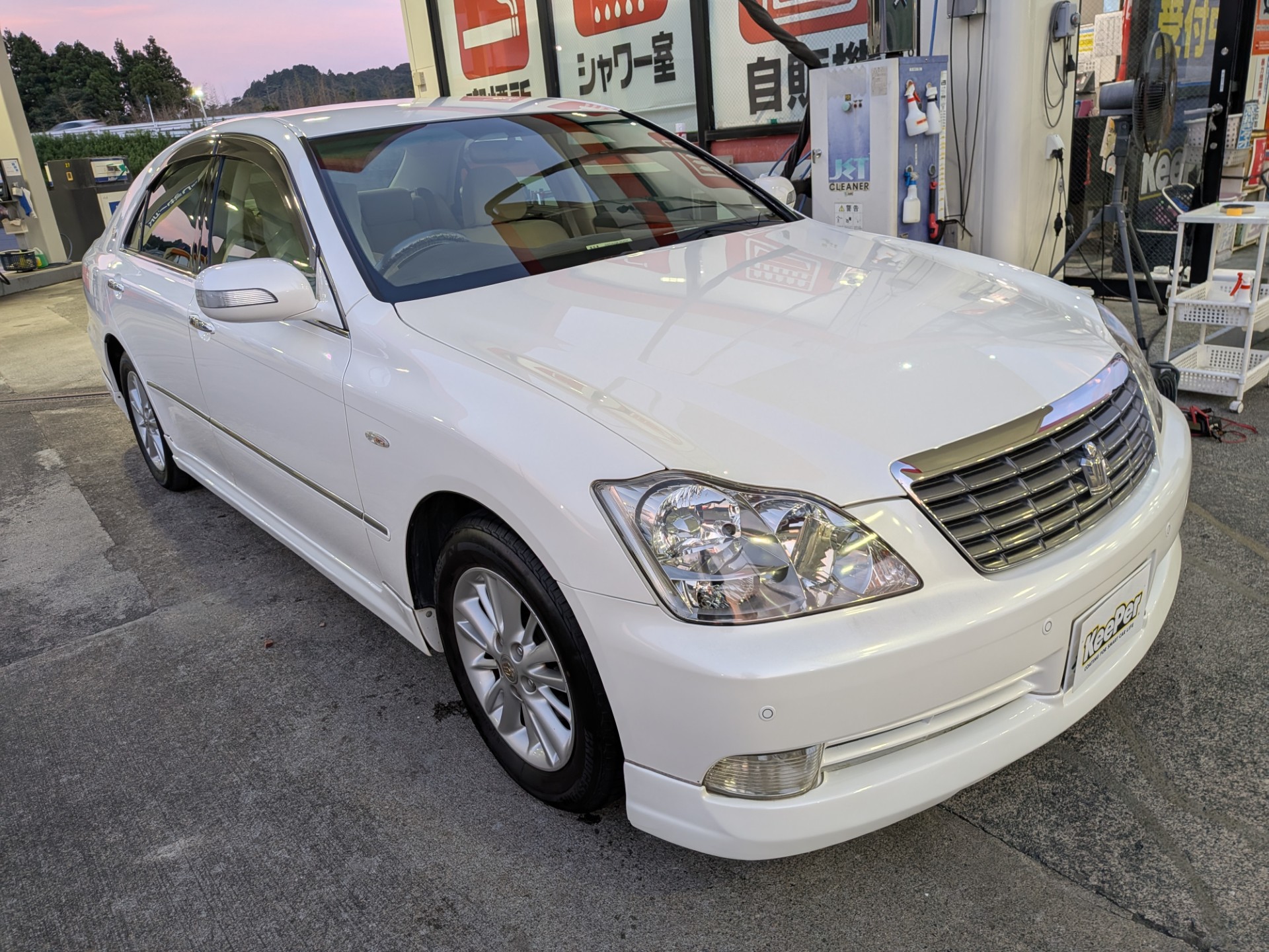 ルート１掛川TSでクリスタルキーパーを施工したトヨタ/クラウン