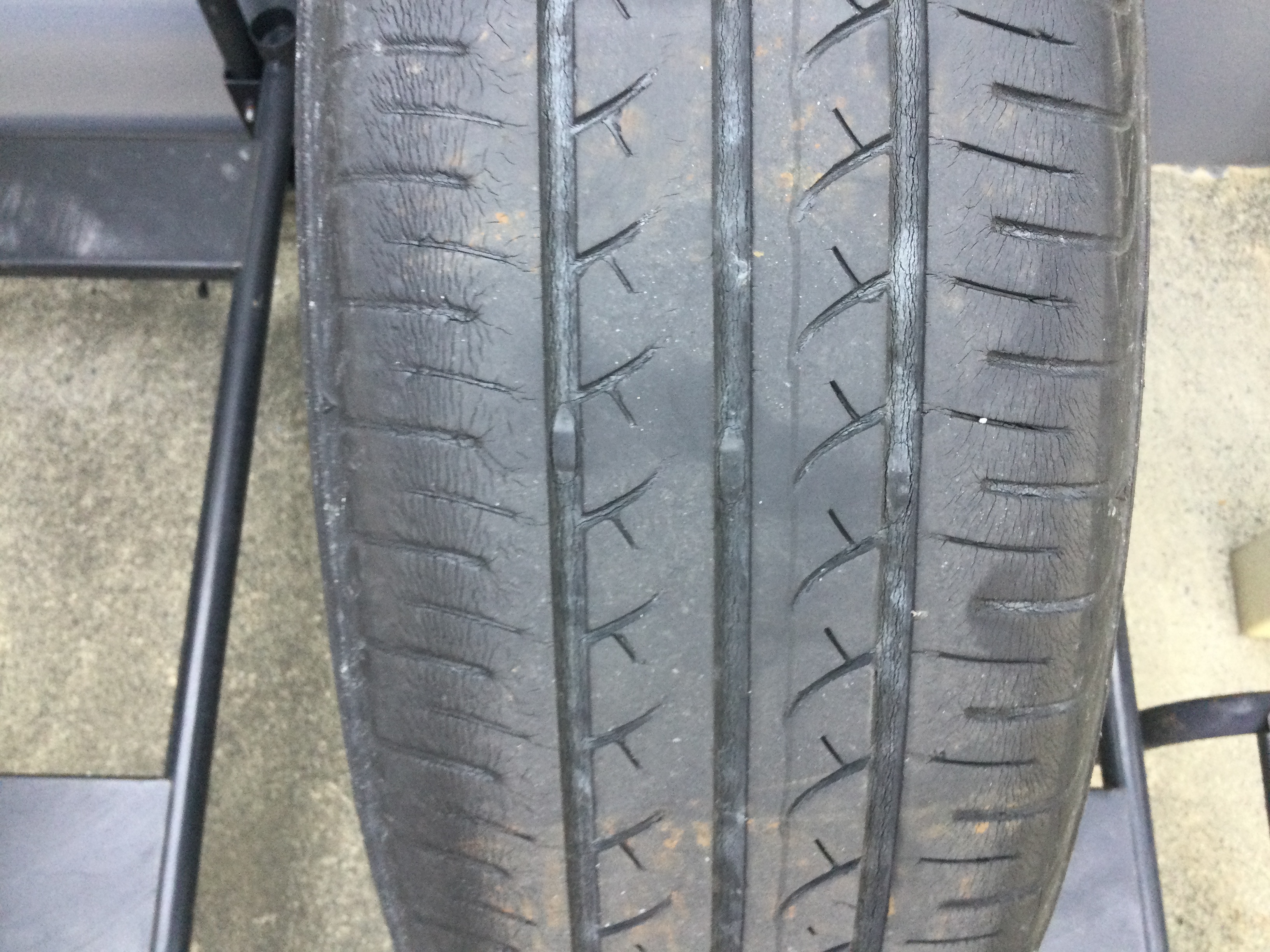 セルフ新城杉山SSで安心快適カーライフを始めよう🚗