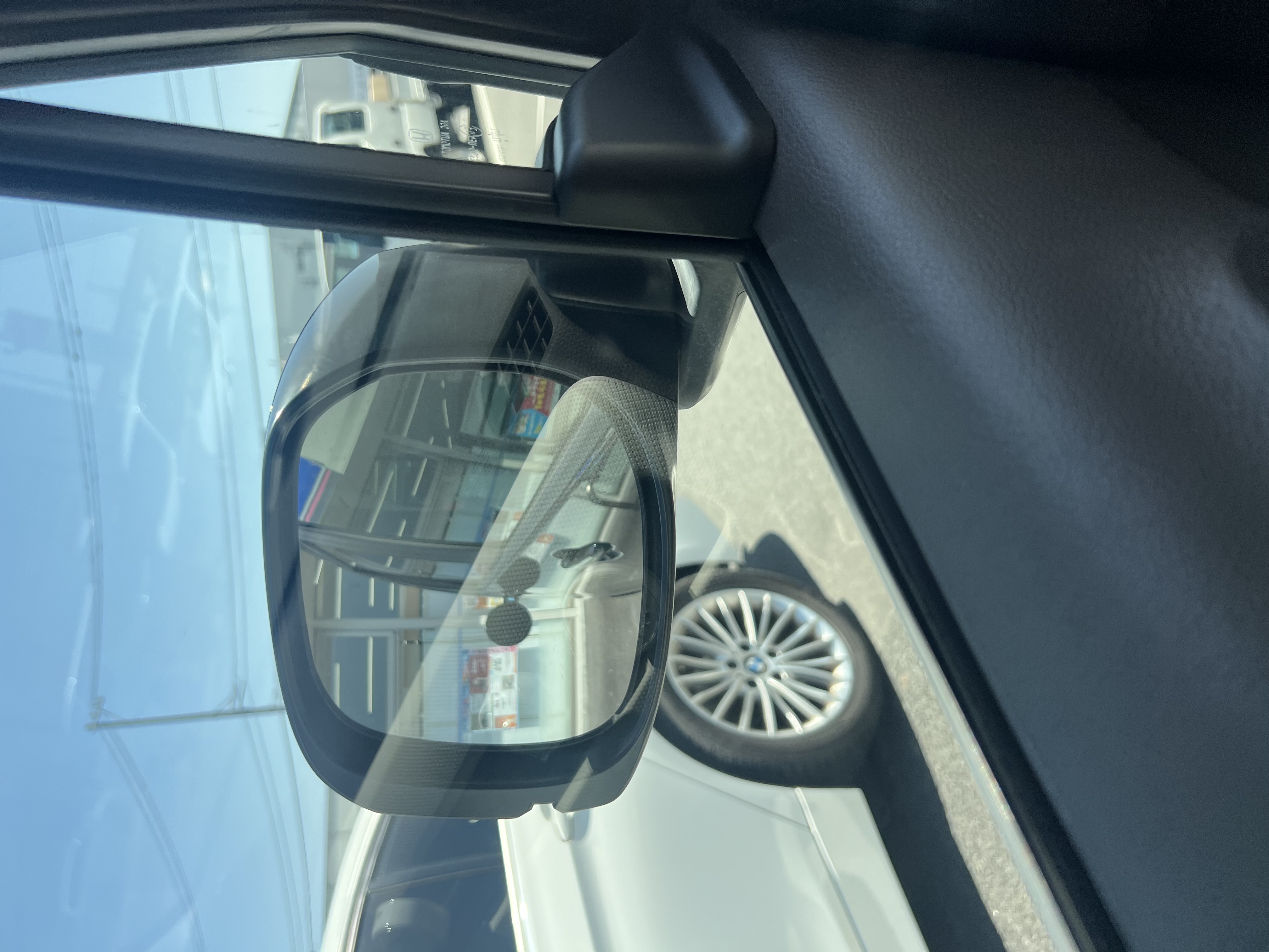 燃料キャップの締め忘れ、慣れた頃こそしっかり確認🚗✨