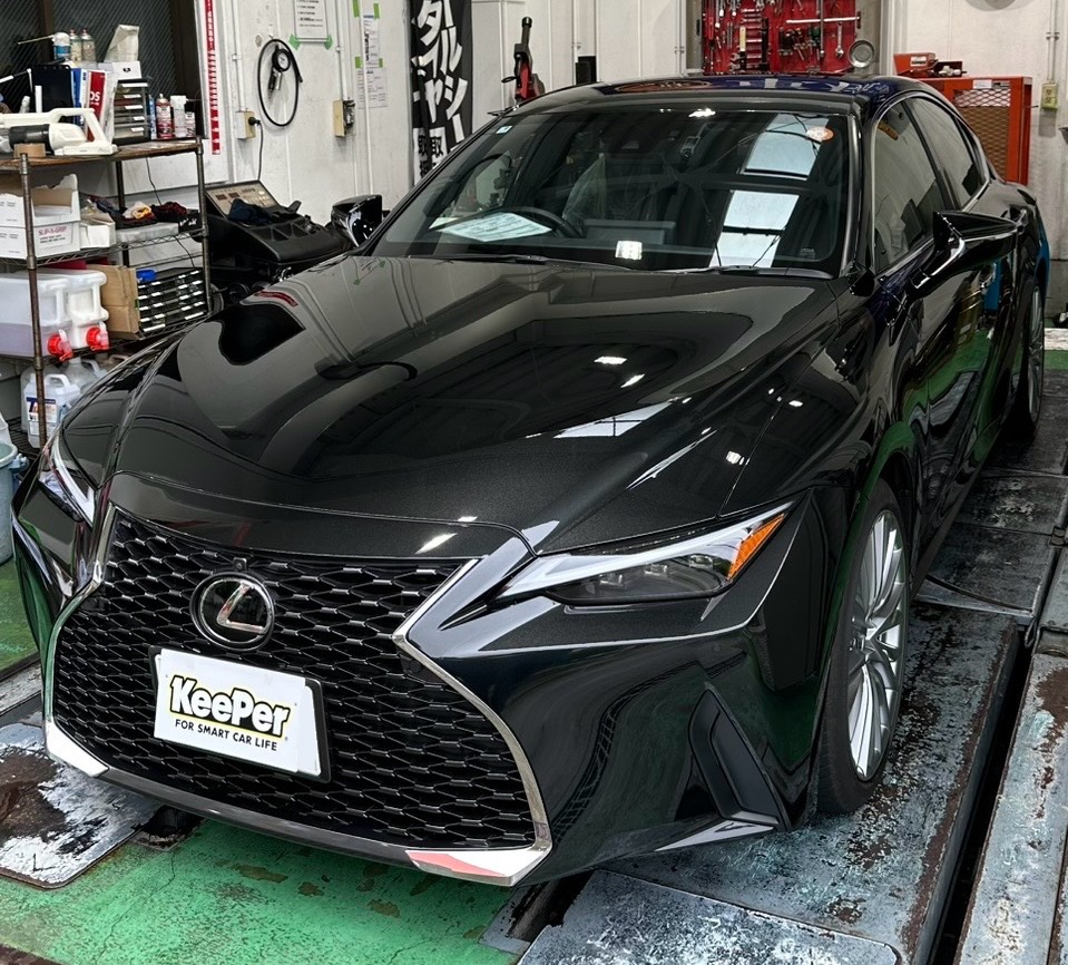 雨の日も安心の撥水コーティングでレクサスをピカピカに🚗✨