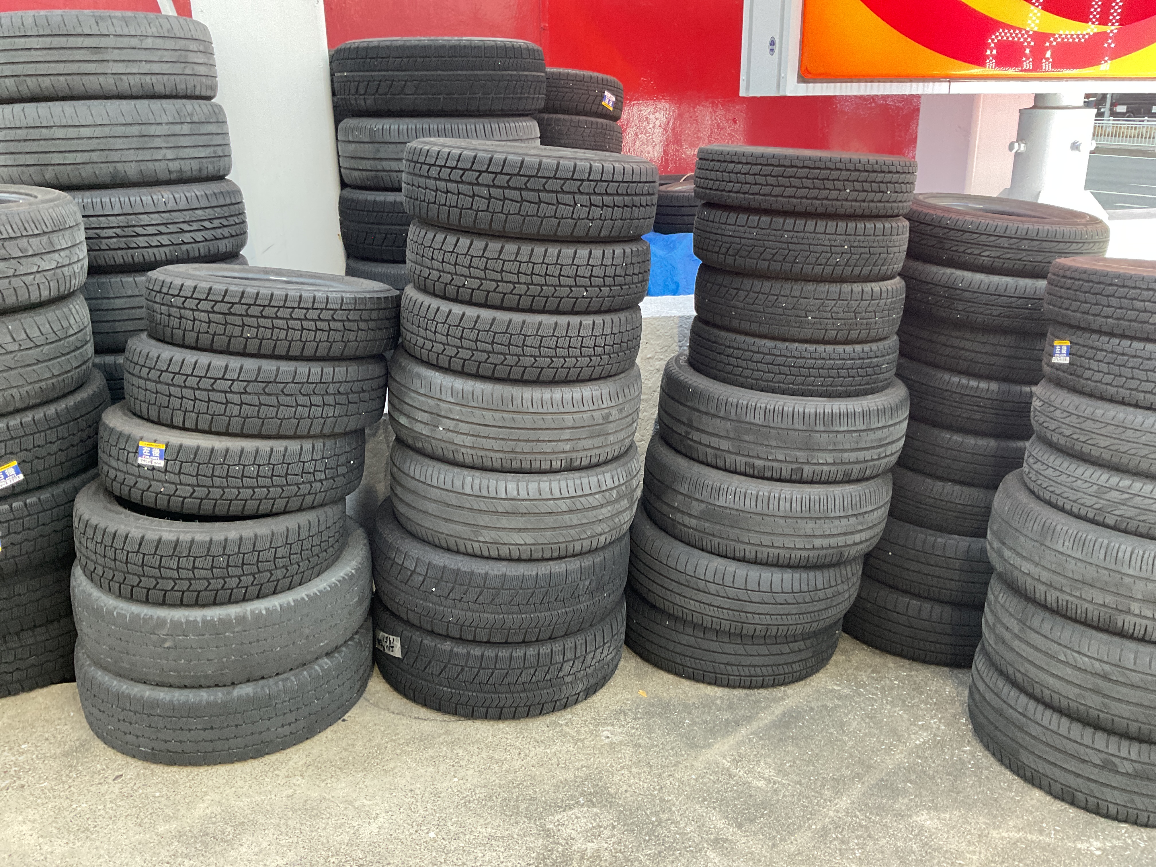 冬のカーケアは加福本通TSで安心準備！お得なタイヤ価格も⛄