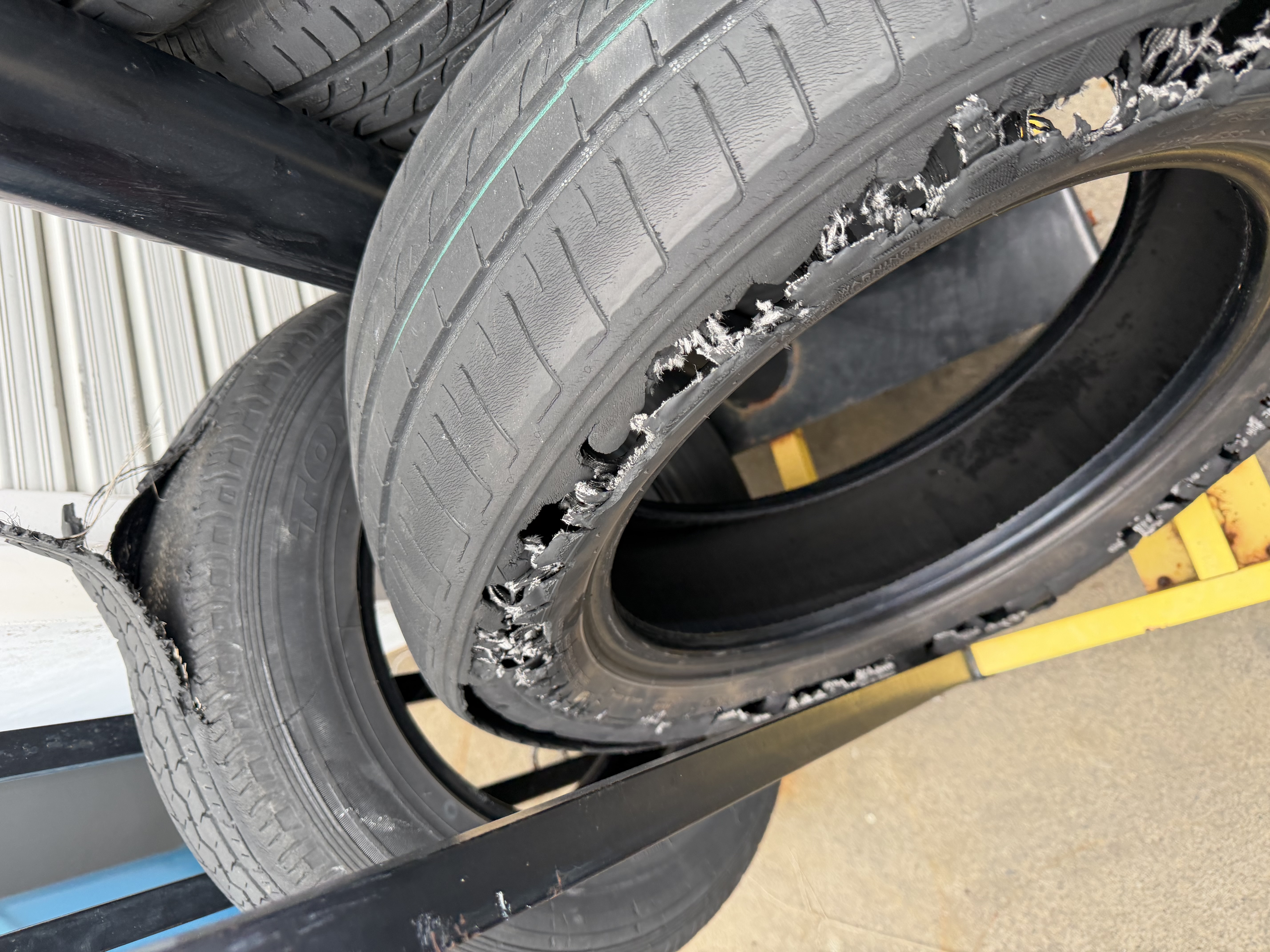 冬のタイヤトラブル対策と安心メンテナンスのポイント🚗