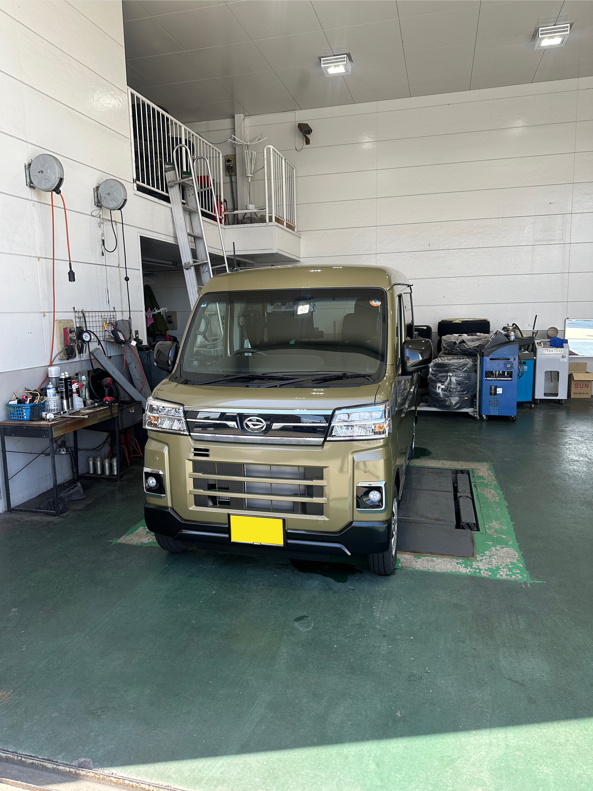 ダイヤモンドキーパーで車ピカピカ！エアコンも爽快！🌟🚗💎