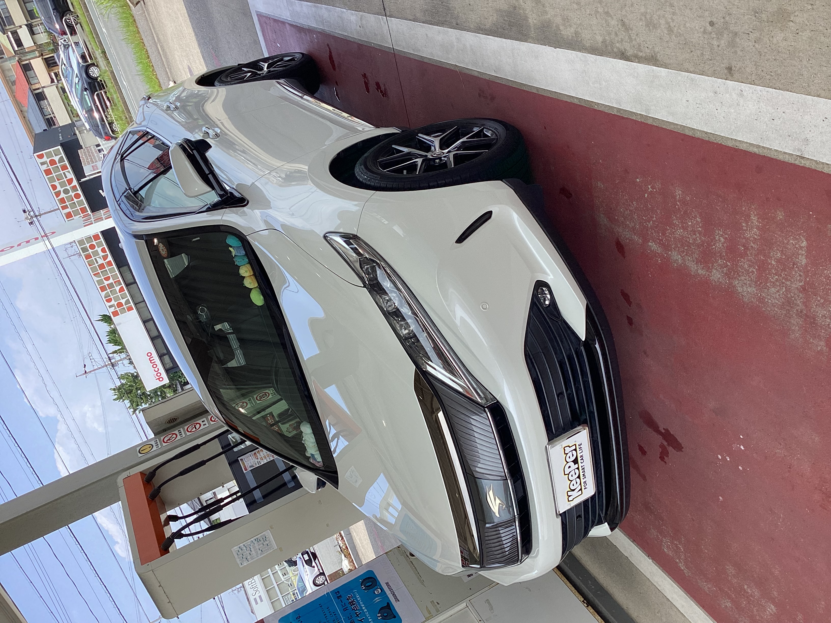 夏の快適ドライブに純水手洗い洗車がおすすめ☀️セルフ新栄SSの魅力紹介