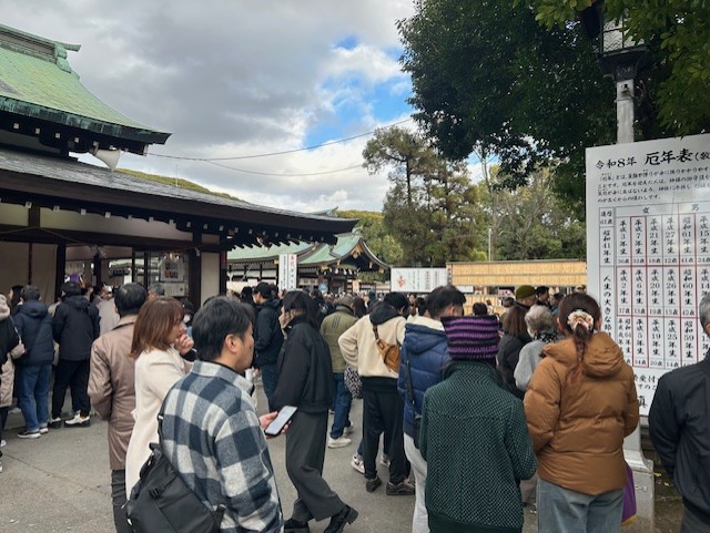 新年の安全運転をサポート冬の車点検と洗車ポイント🚗