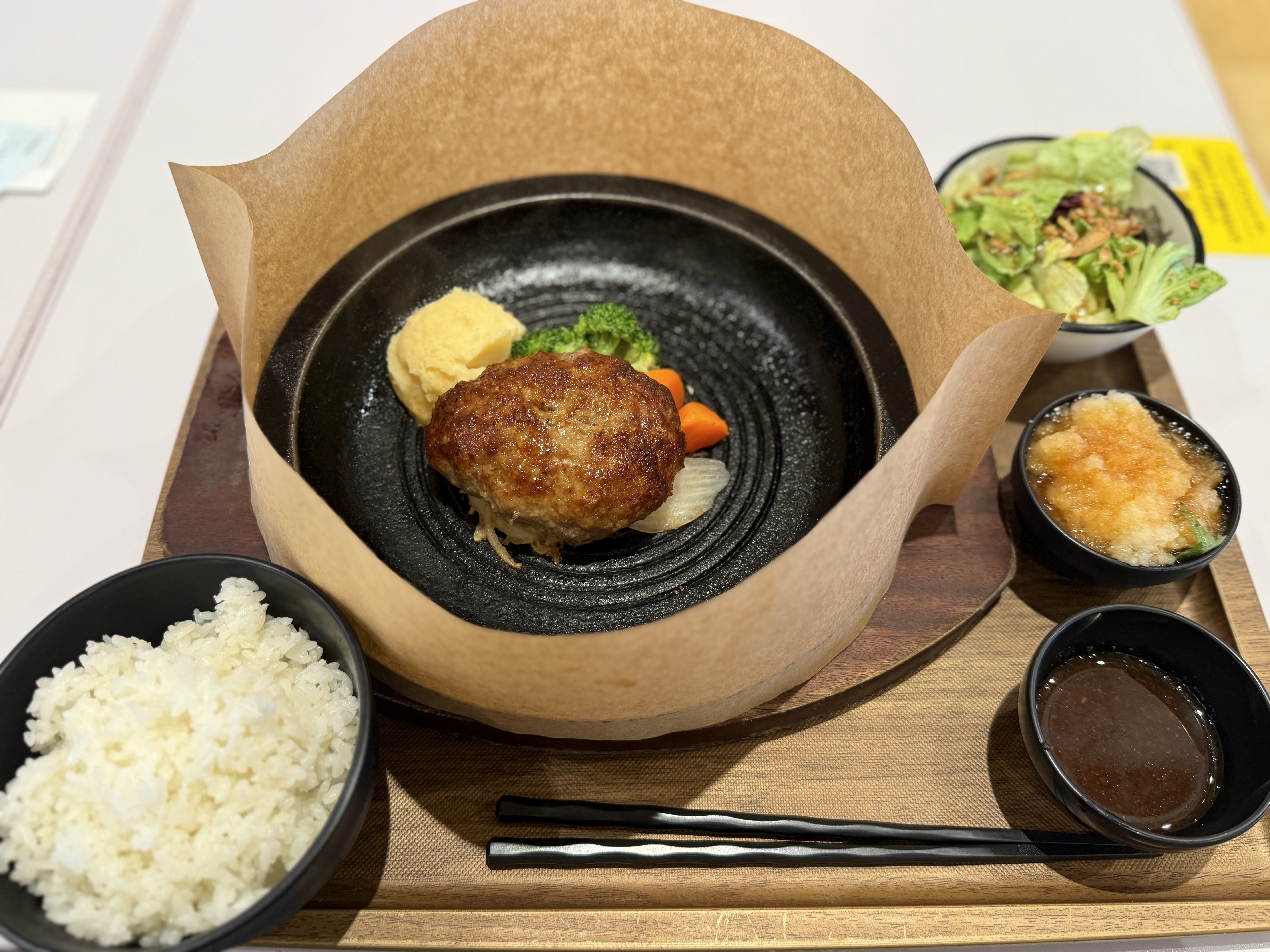 冬の手洗い洗車で愛車ピカピカに！🚗✨