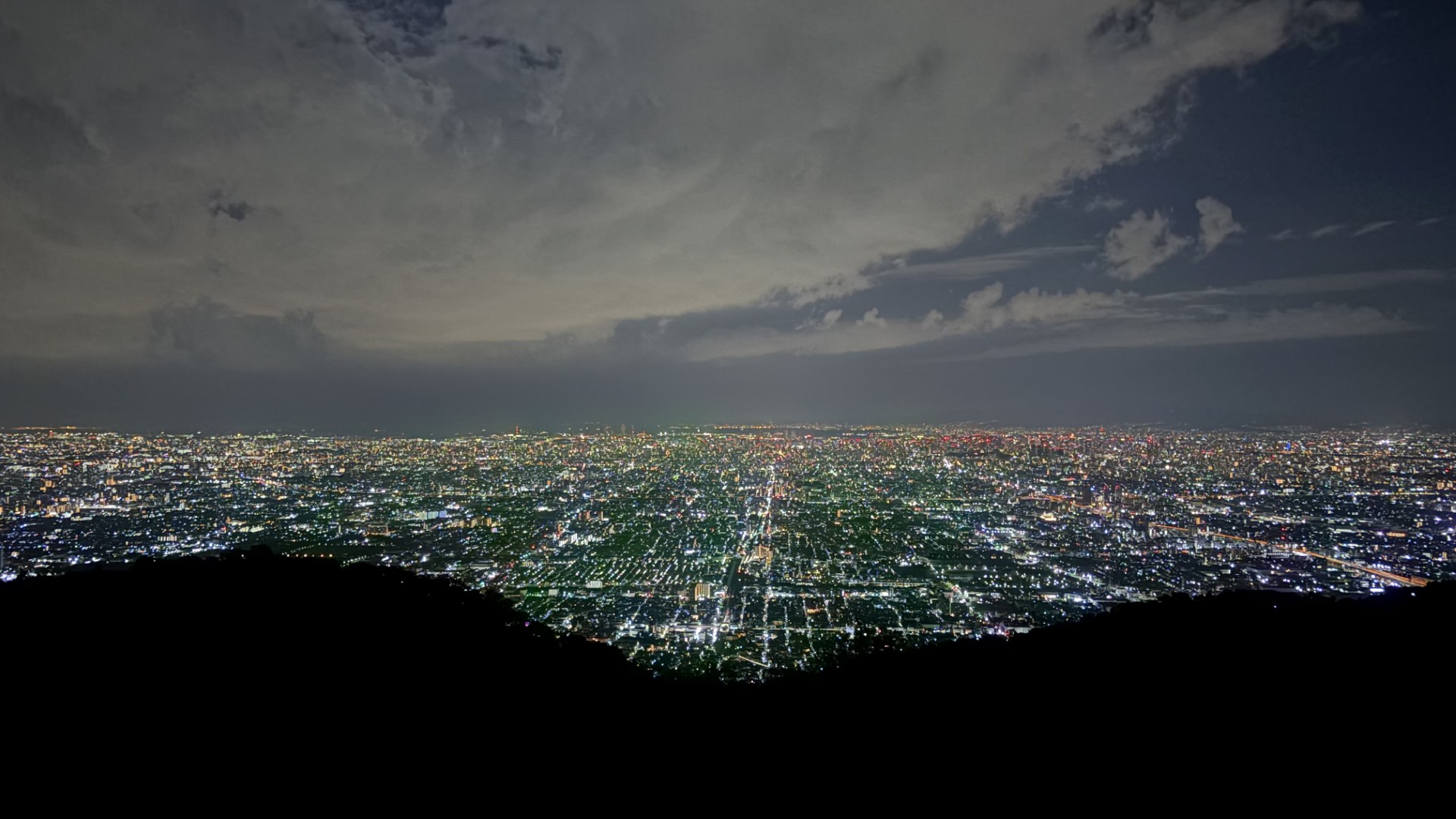 秋の洗車はセルフ雁道SSで手洗いキャンペーン開催中🚗✨安全点検もお忘れなく