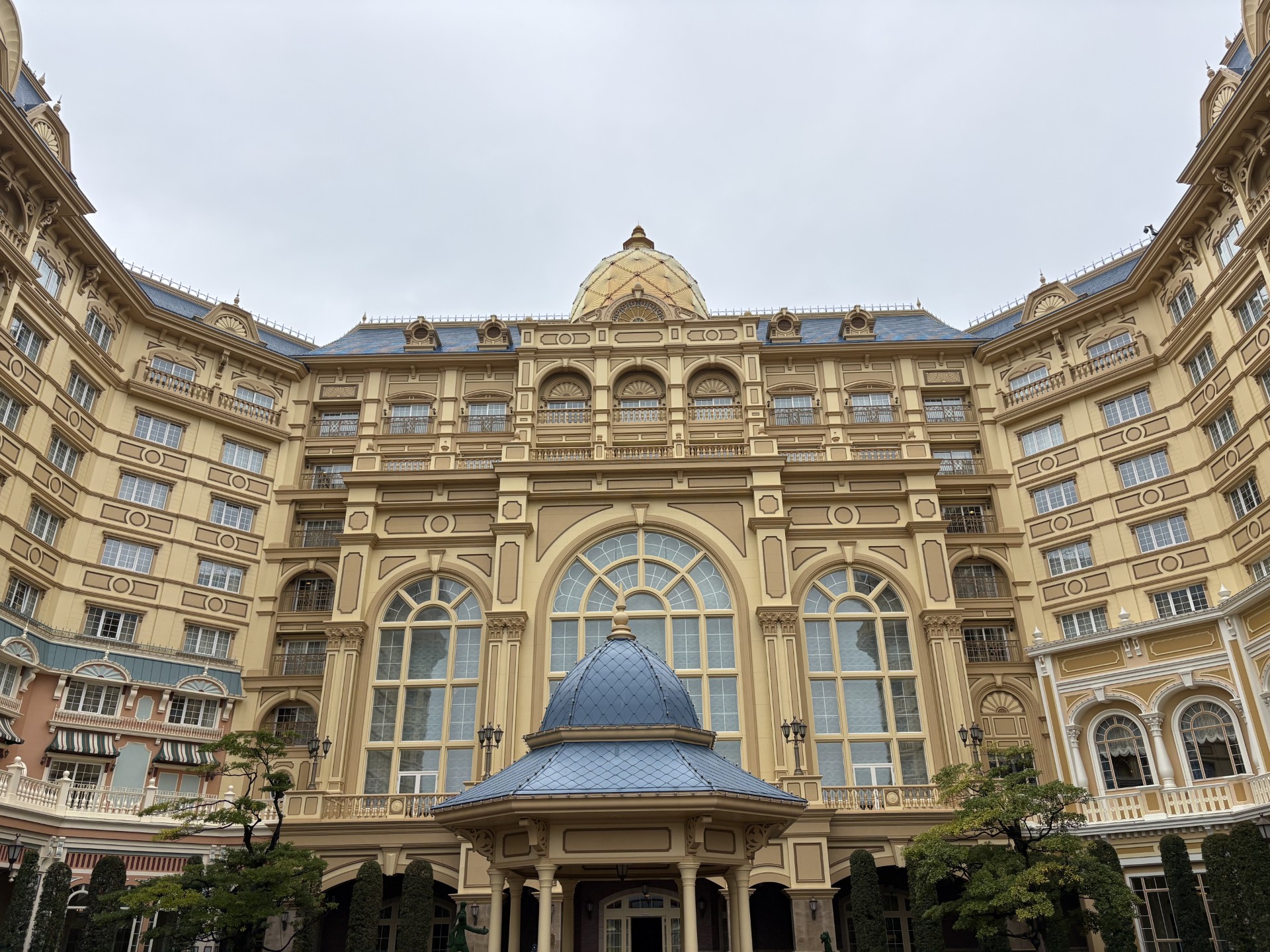 春のドライブ前に洗車と点検で愛車ピカピカにしよう🌸