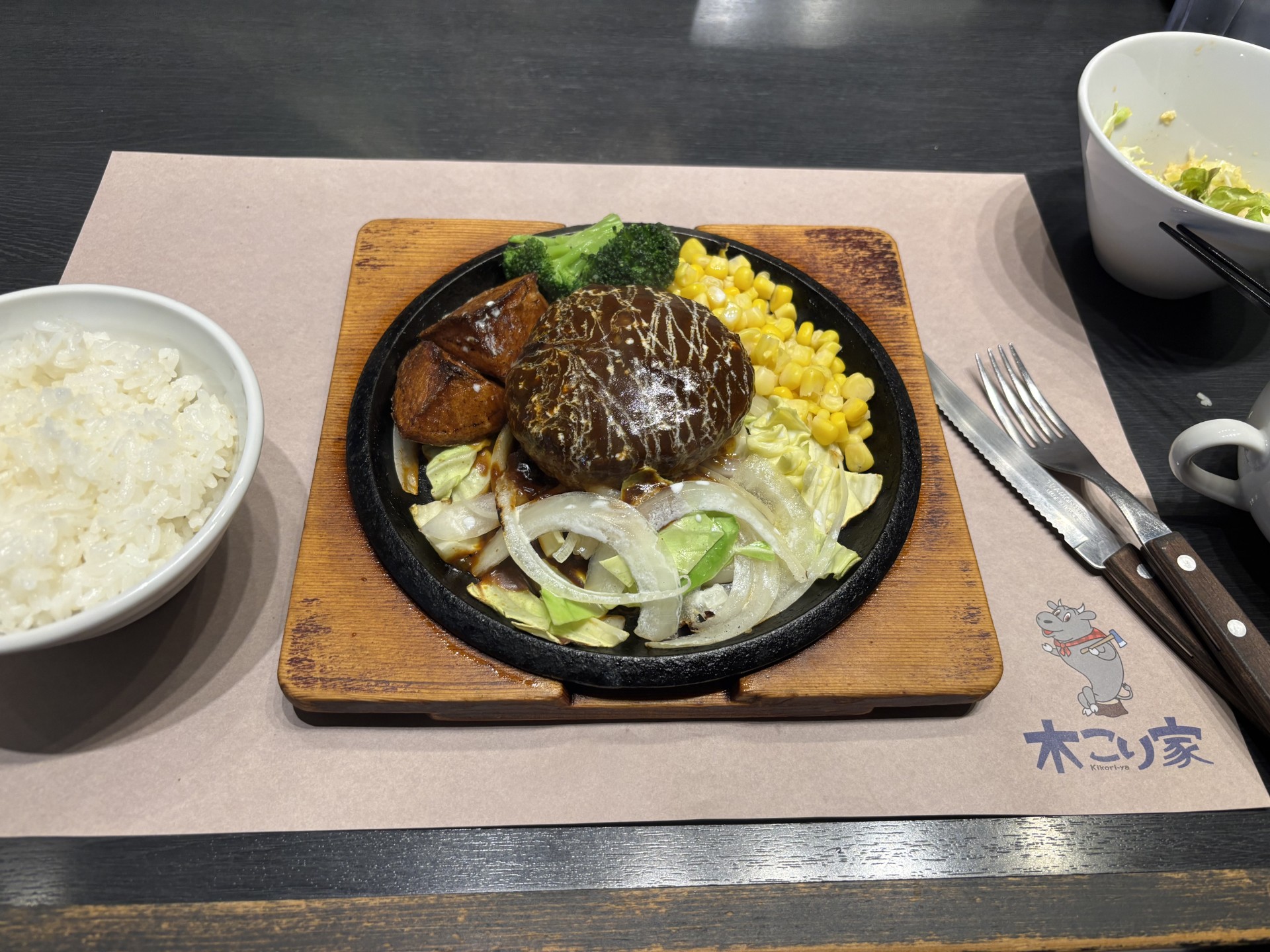 春のタイヤ交換と洗車で快適ドライブを楽しもう🚗