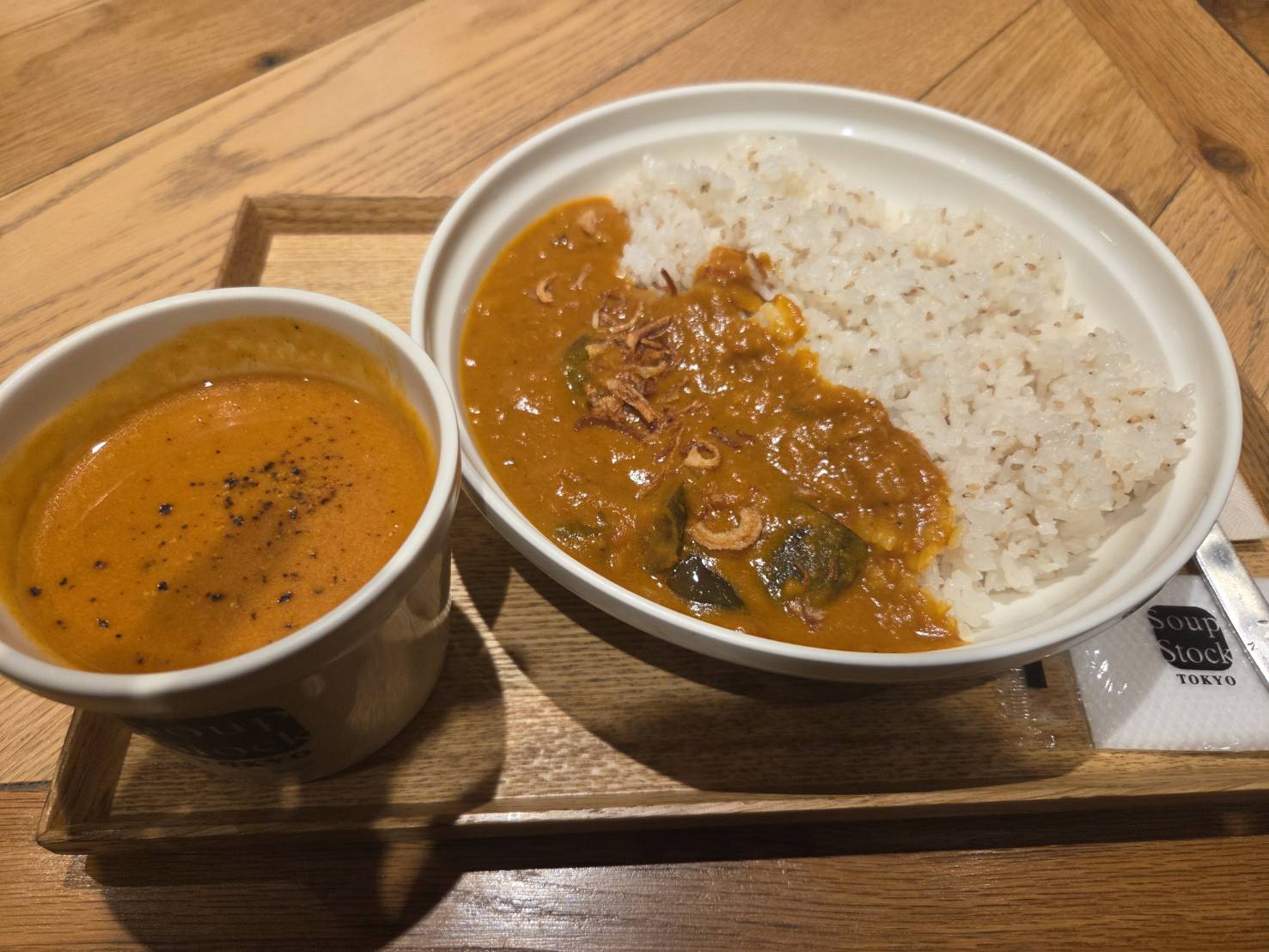 冬のタイヤ点検と洗車半額キャンペーンで快適ドライブを応援🚗