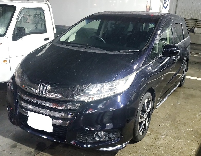 大阪南港で雨の日も安心の車コーティングと点検サービス🚗