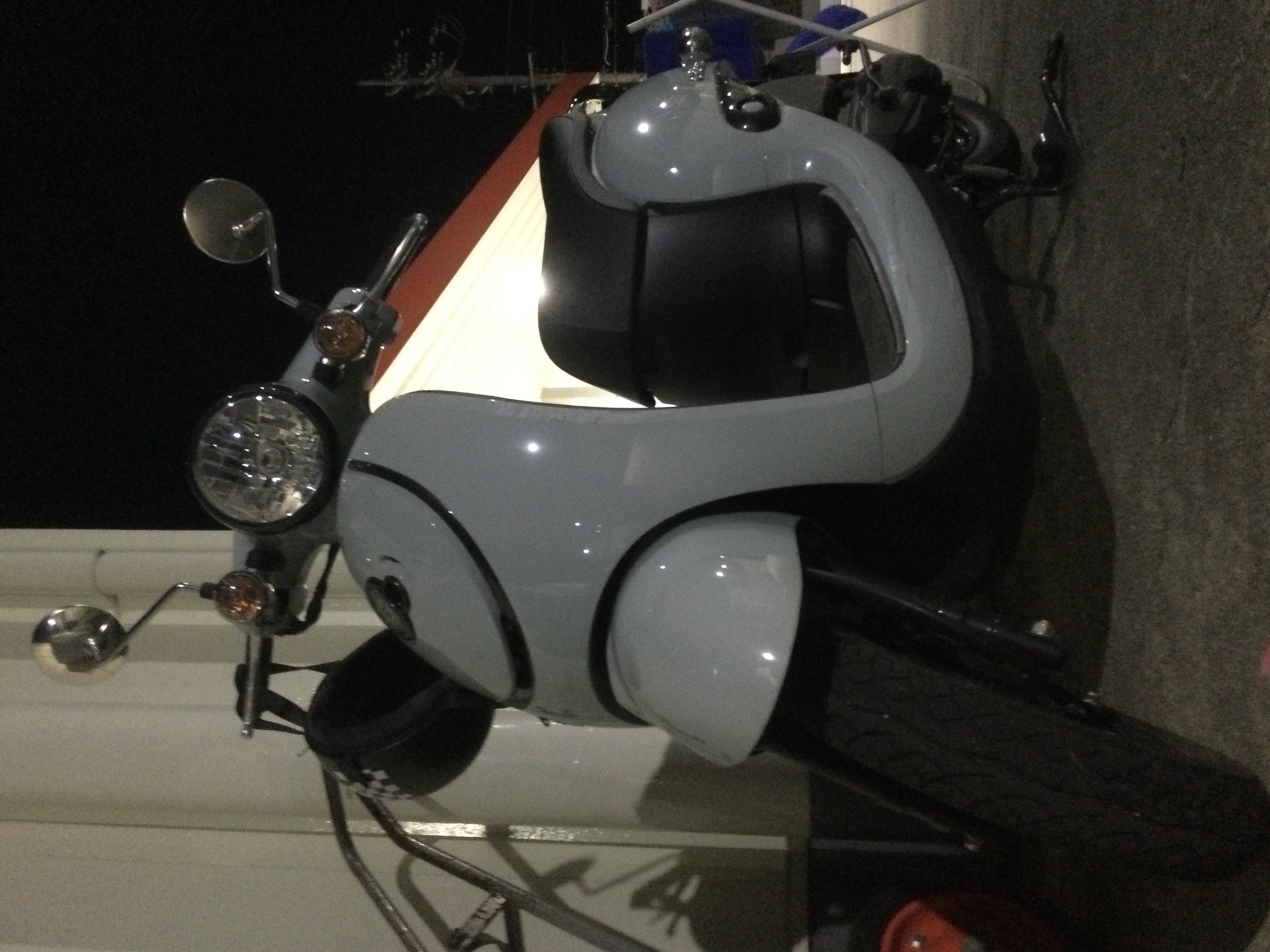 阪和道岸和田インターTSで原付も車も安心コーティング＆点検🚗