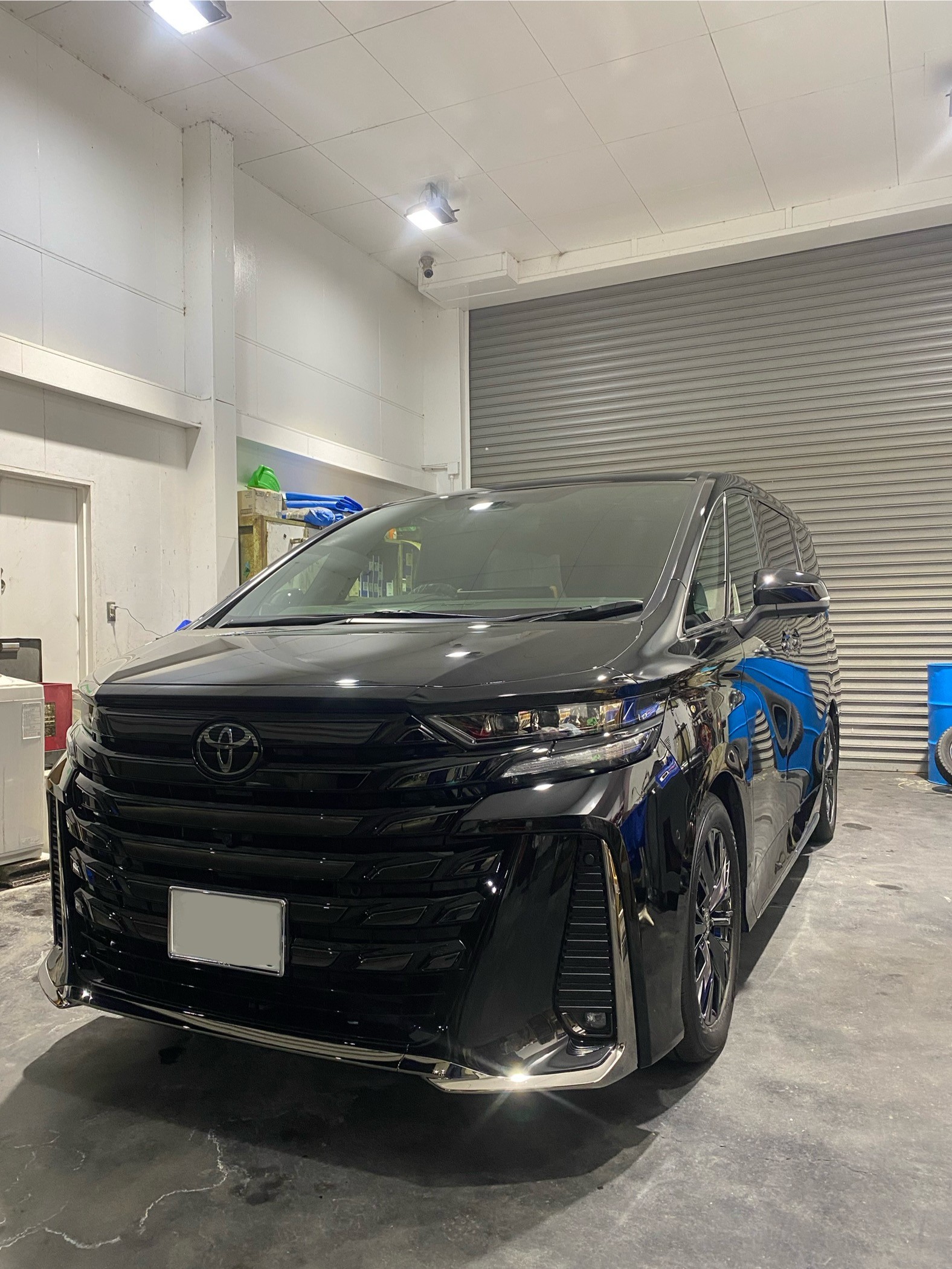 新型ヴェルファイアにおすすめ！EXキーパーコーティングで冬もピカピカ✨