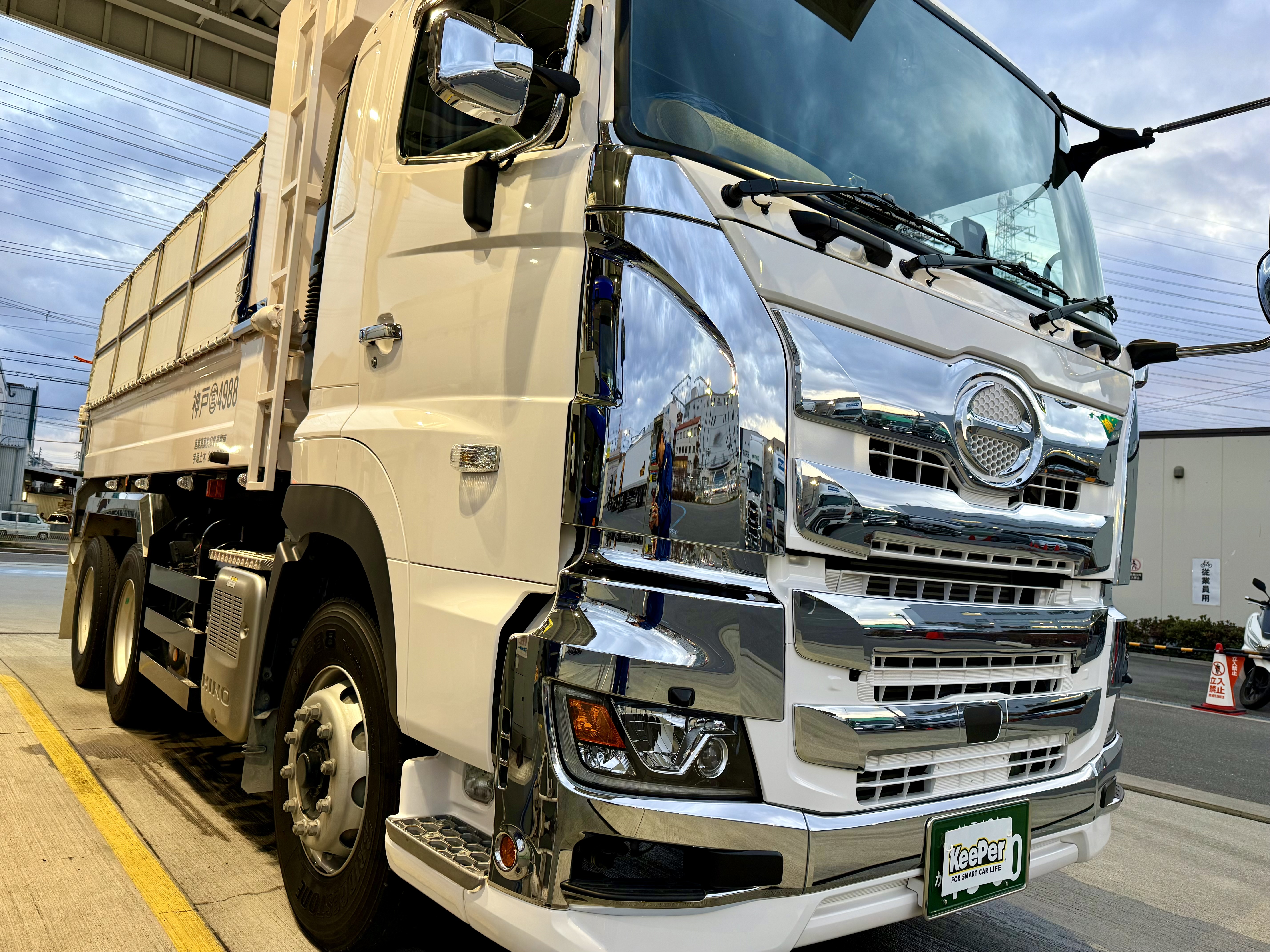 大型トラックも対応可能なキーパーコーティング10％オフキャンペーン開催中🚚✨