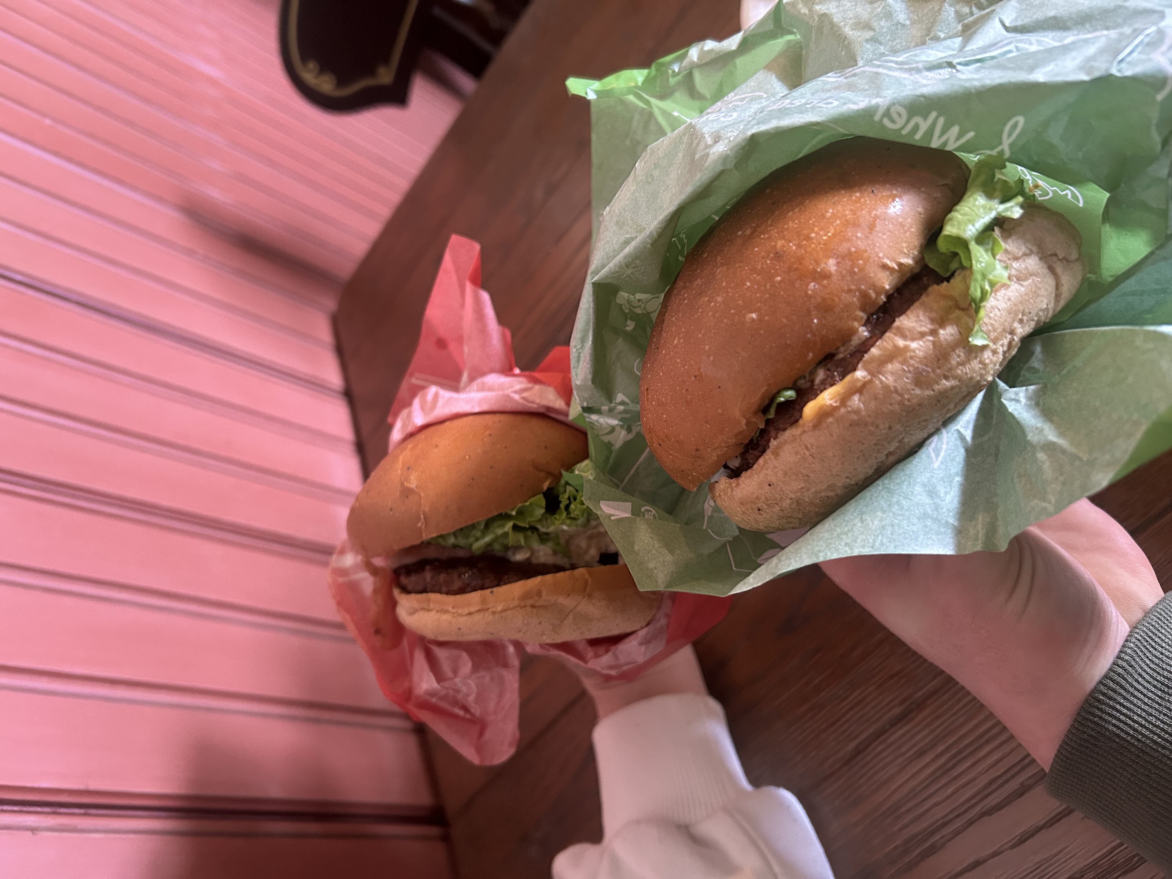 春のドライブ前におすすめ給油・洗車・点検サービス🌸栗東ひがしTSで快適カーライフ