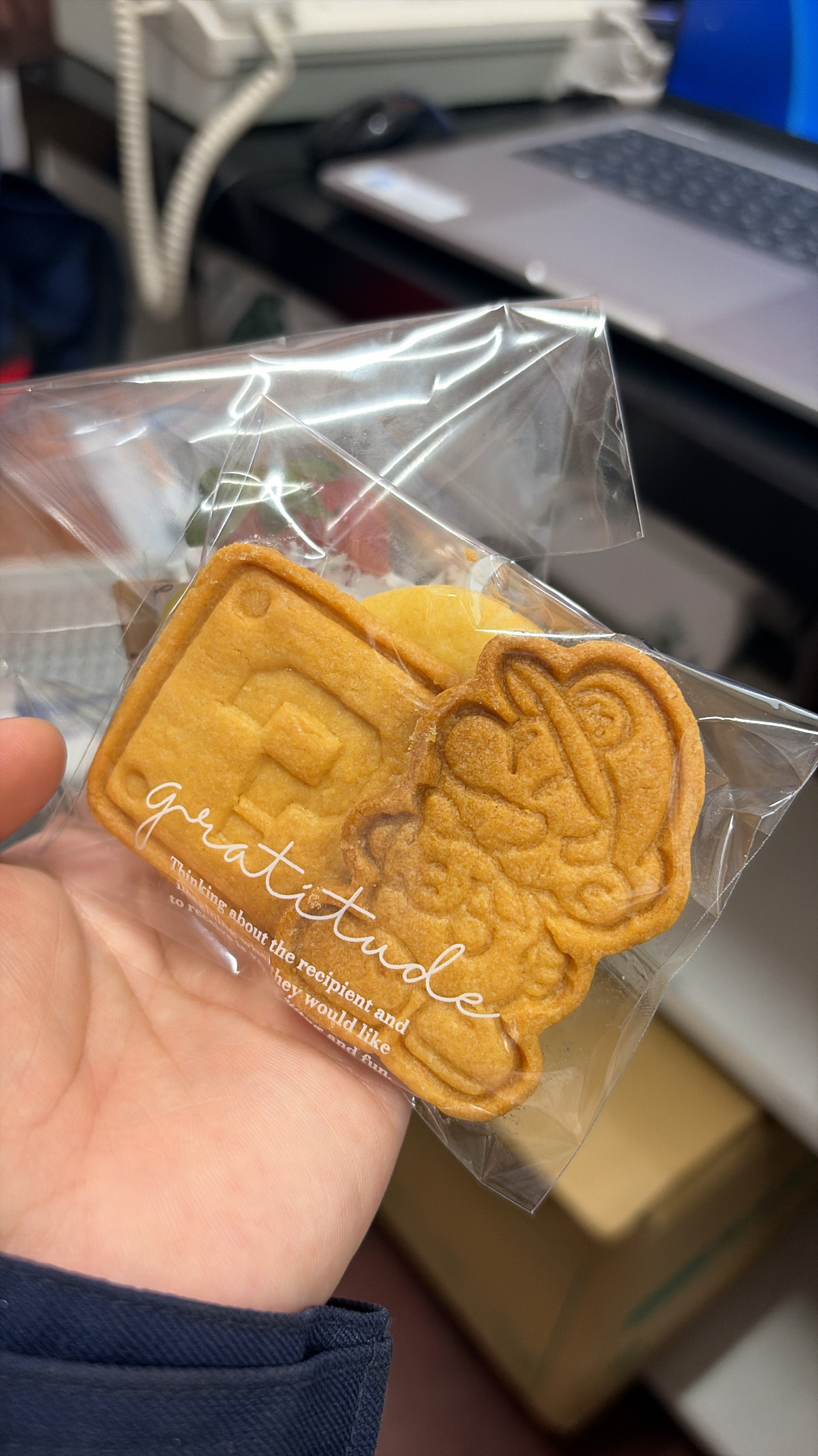 名神八日市インターTSの冬季カーケアと心温まるバレンタイン話題🍪