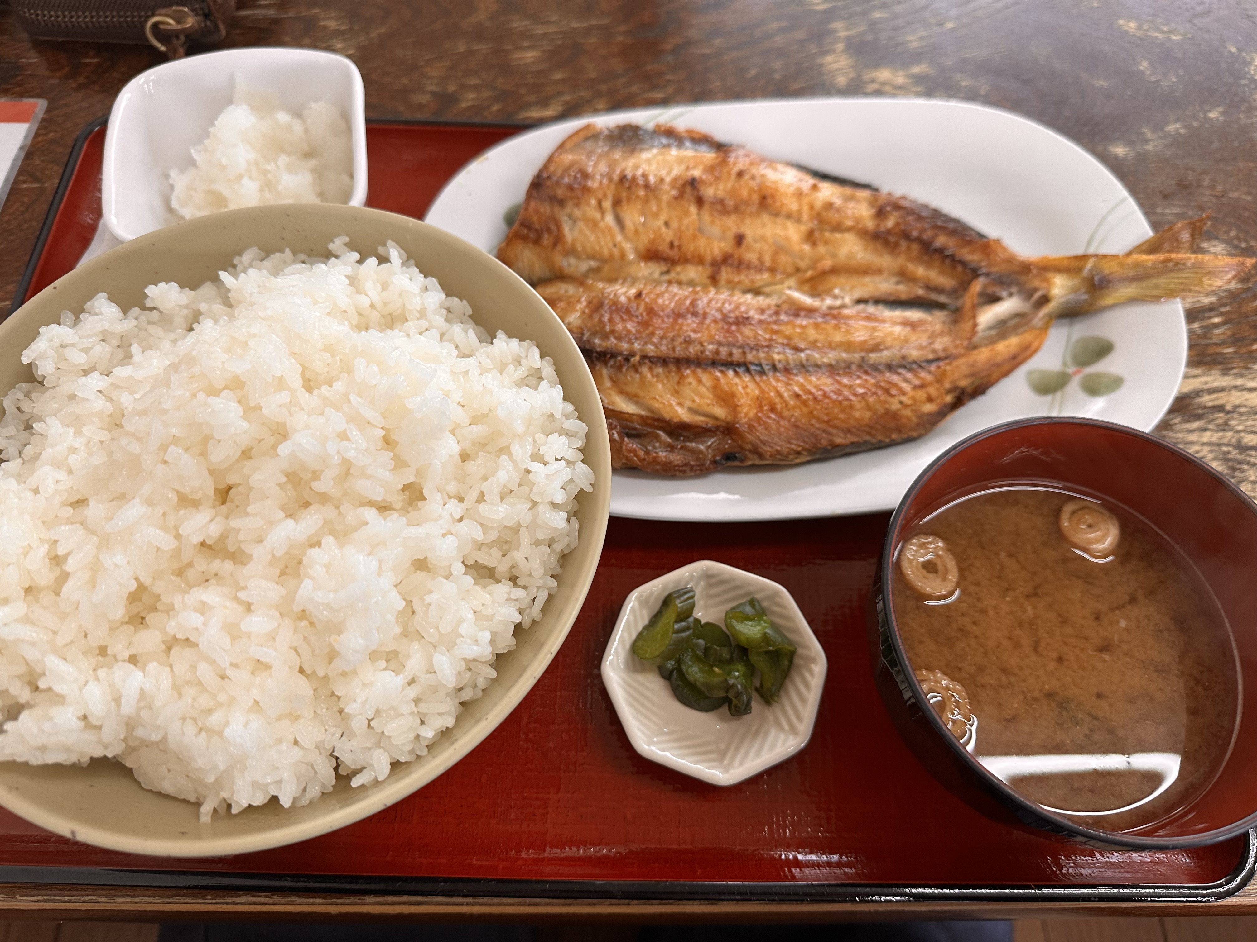 春のドライブ前にチェックしたい車の点検と洗車ポイント🚗🌸