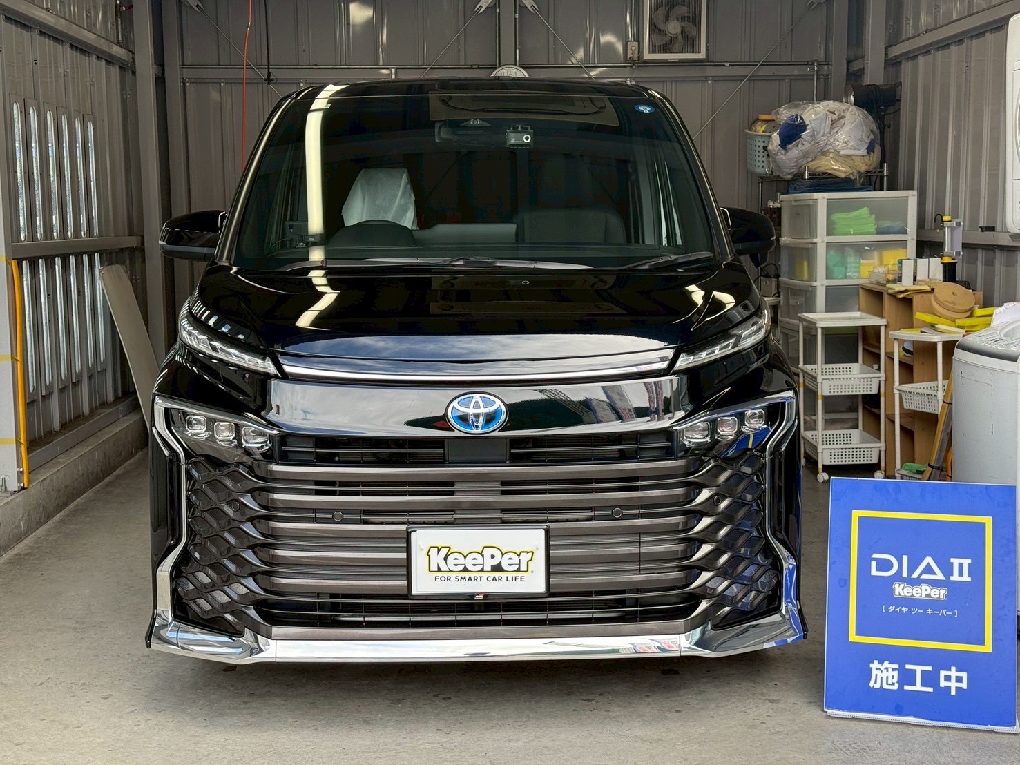 ヴォクシーにダイヤⅡキーパープレミアム施工✨🚗
