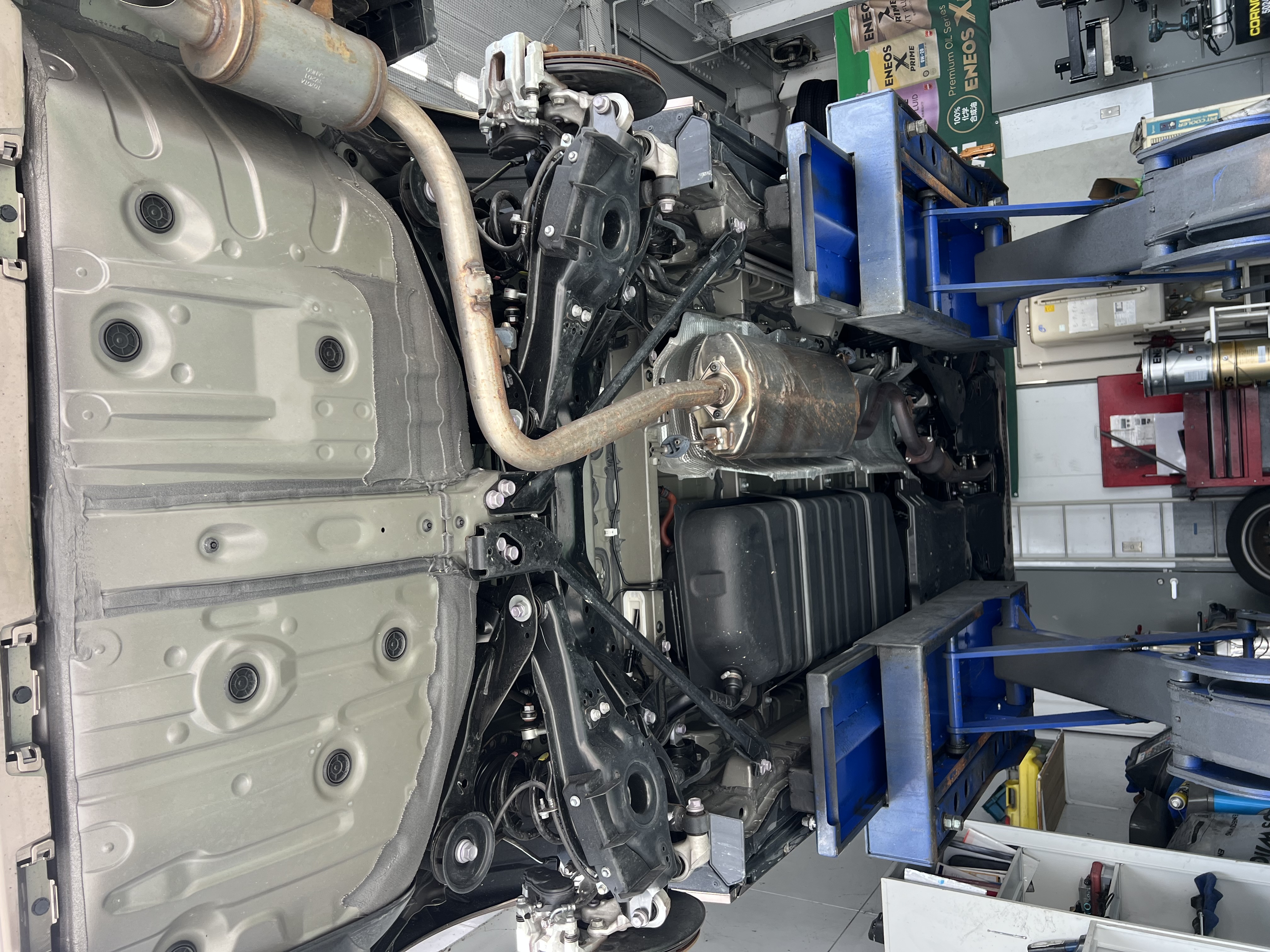 🚗トヨタ アルファード 下回り防錆コーティング【ビフォー編】🛠️