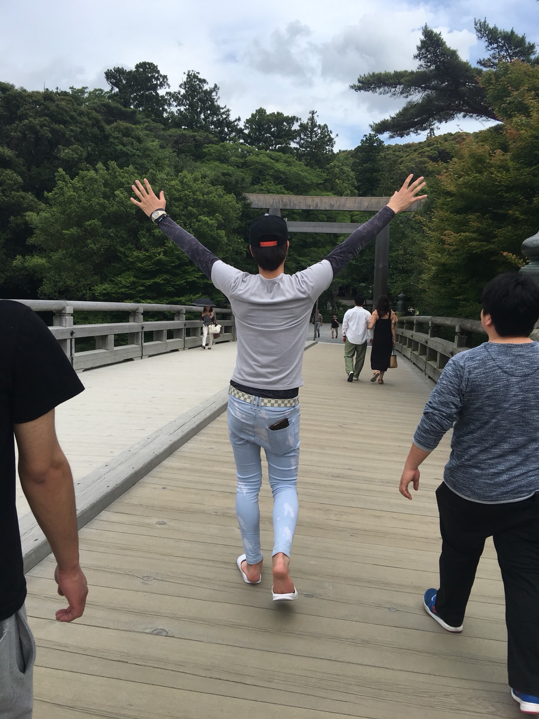 春の車メンテナンスポイントとタイヤ無料点検キャンペーン情報🚗