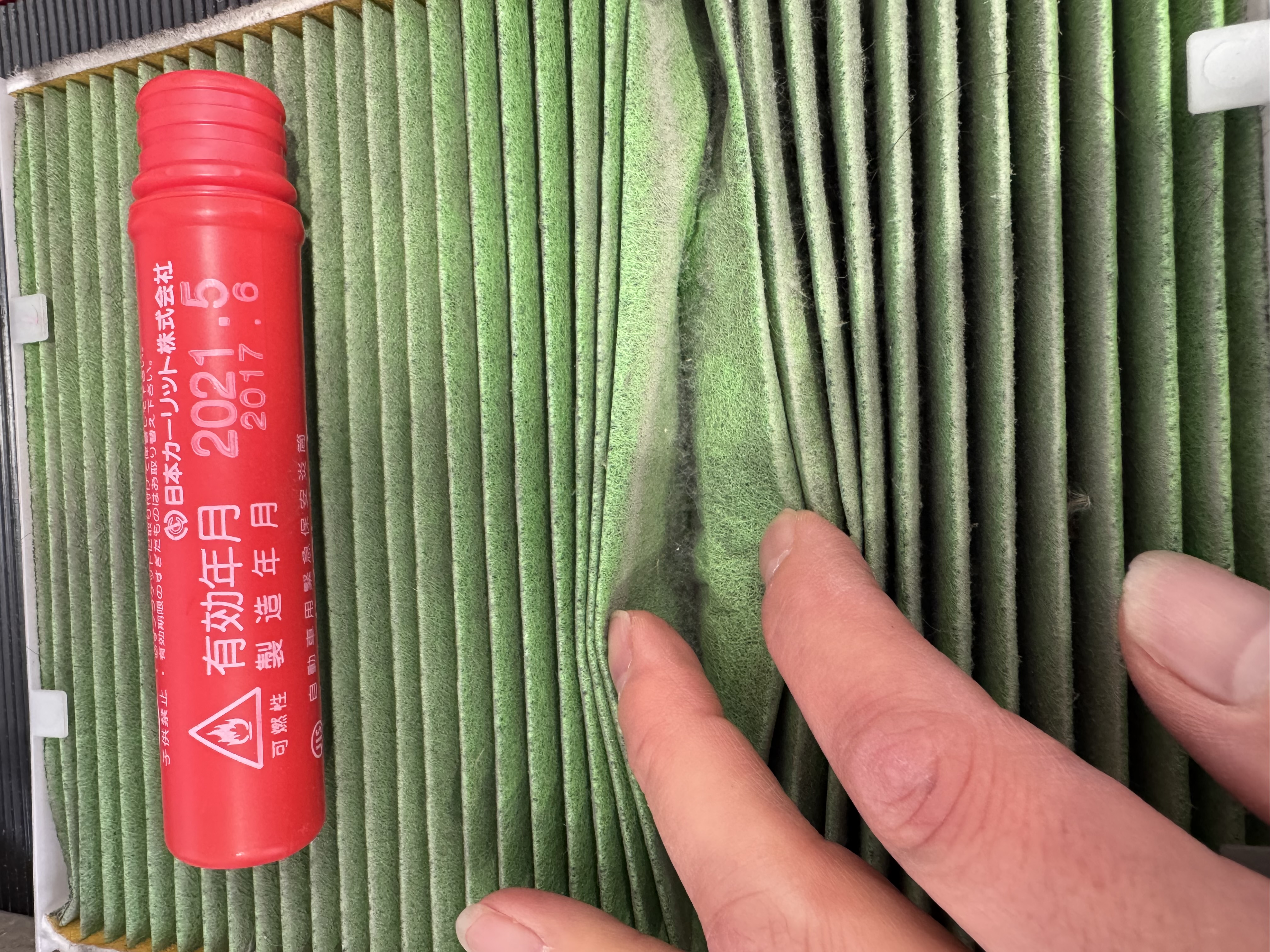 春の雨対策におすすめキャンピングカーコーティング作業記録☔️